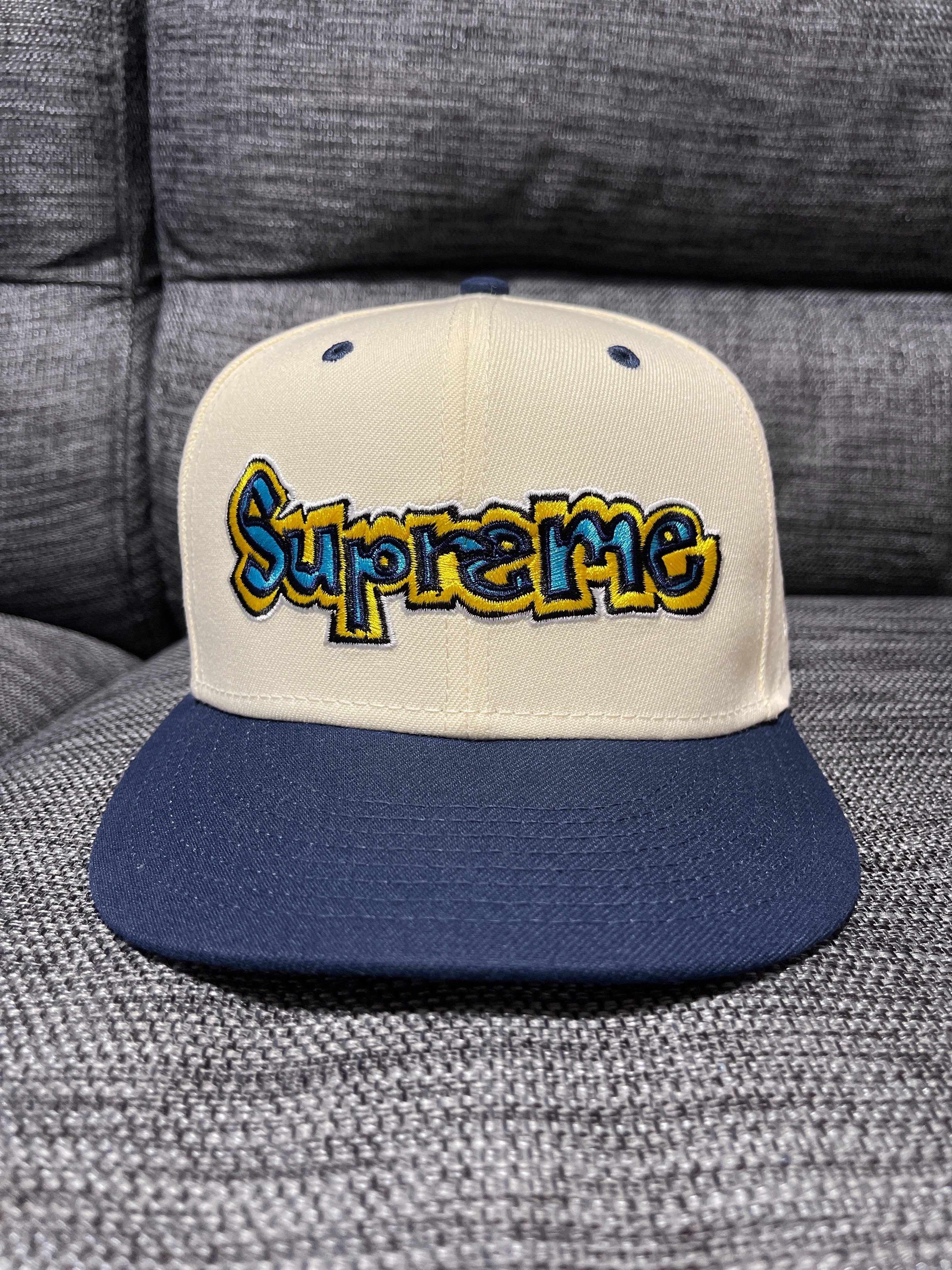 Supreme Gonz Logo New Era® "Natural"