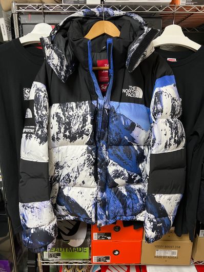 Supreme x The North Face Mountain Baltoro Jacket "Blue"