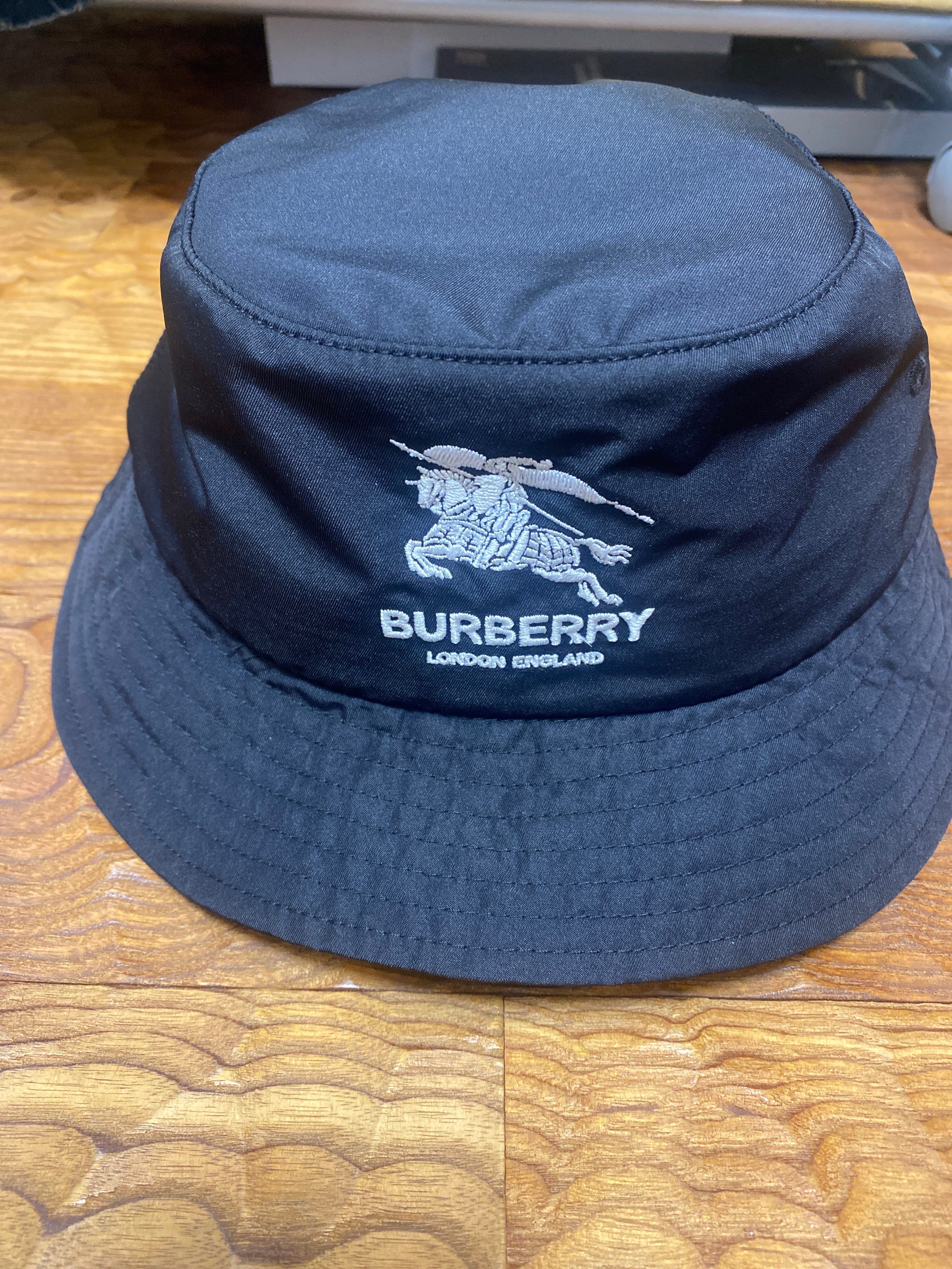 Supreme / Burberry Crusher "Black"