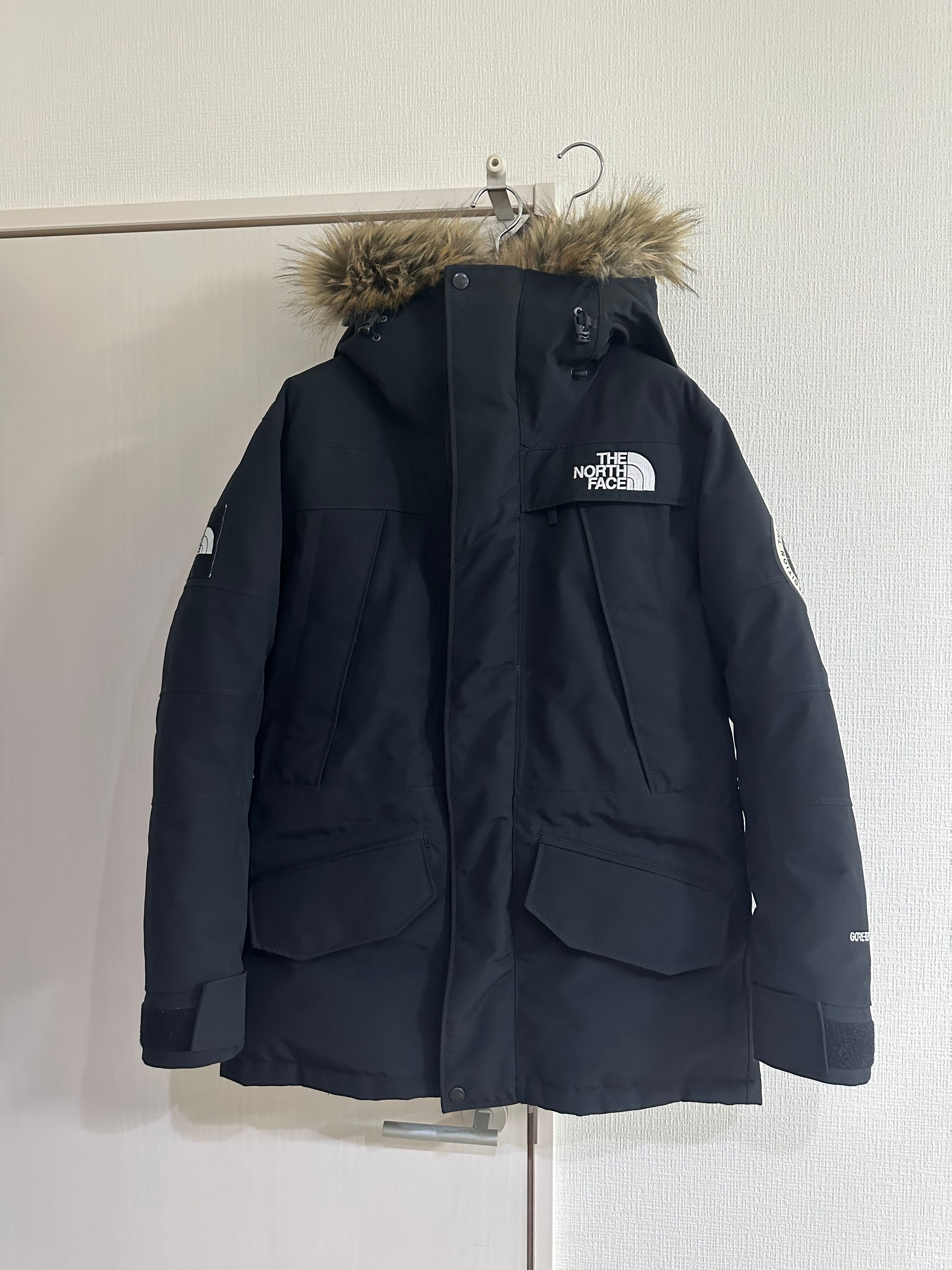 The North Face Antarctica Parka "Black"