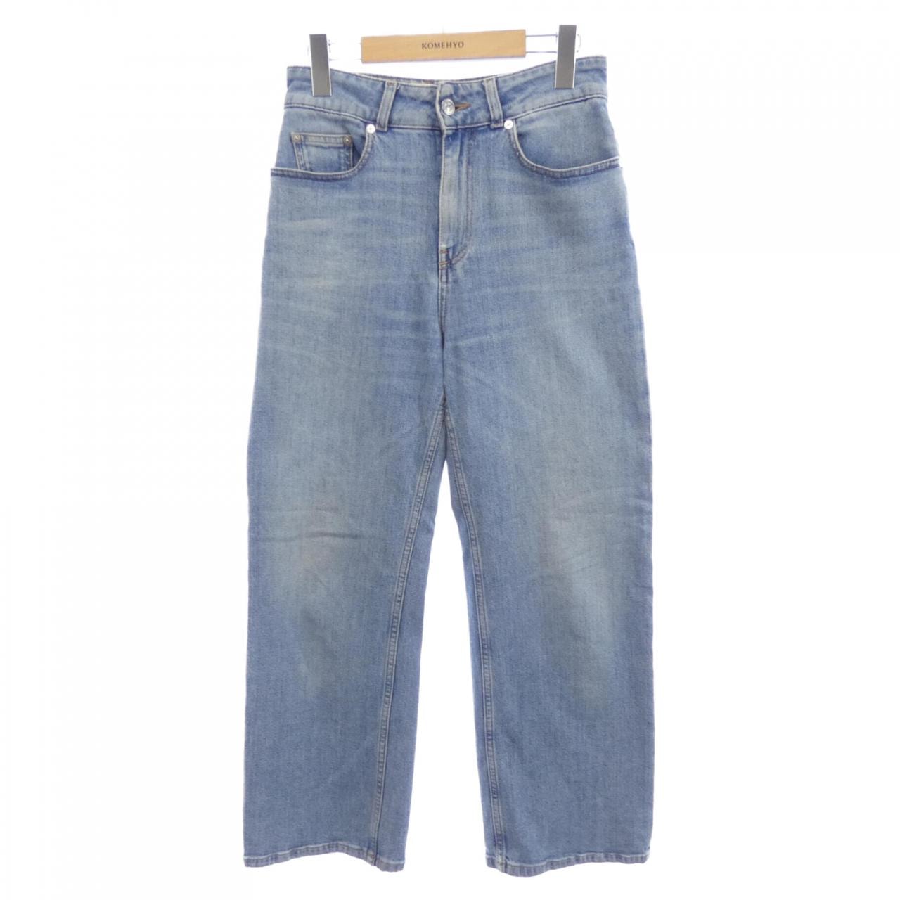 トムウッド TOMWOOD ジーンズ