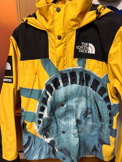 Supreme x The North Face Statue of Liberty Mountain Jacket "Yellow"