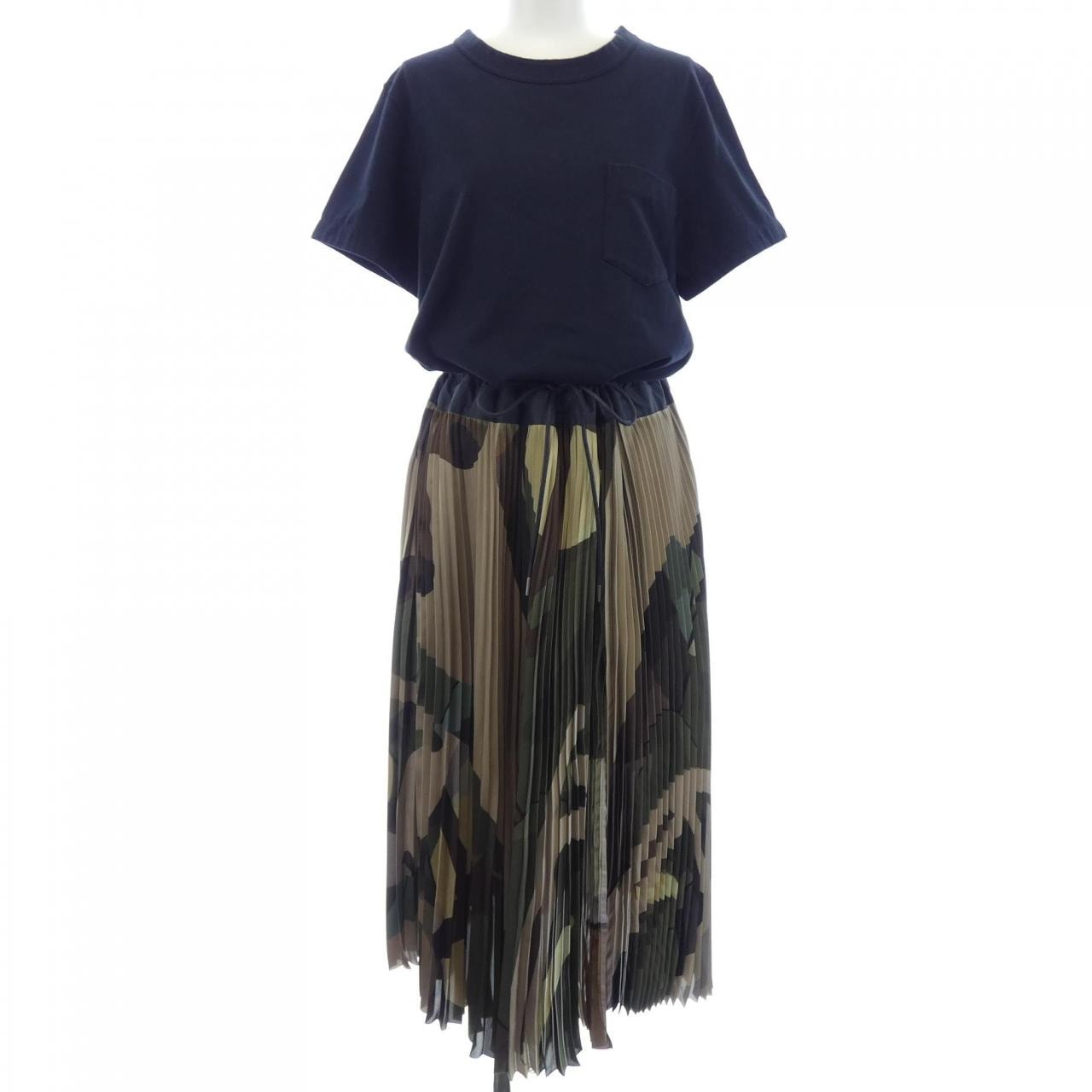 サカイ SACAI 21-05689 ワンピース