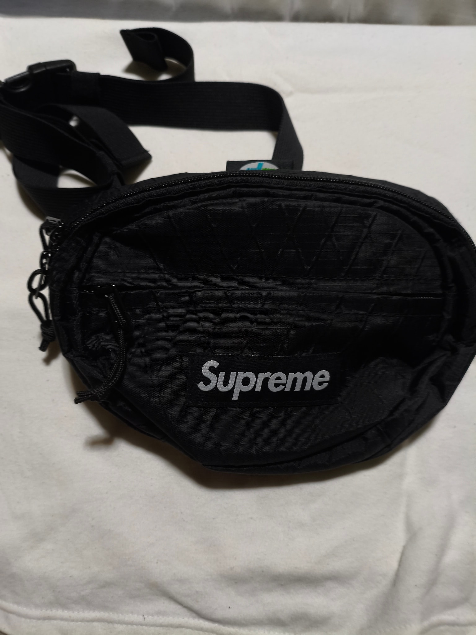 Supreme Waist Bag "Black" (18FW)