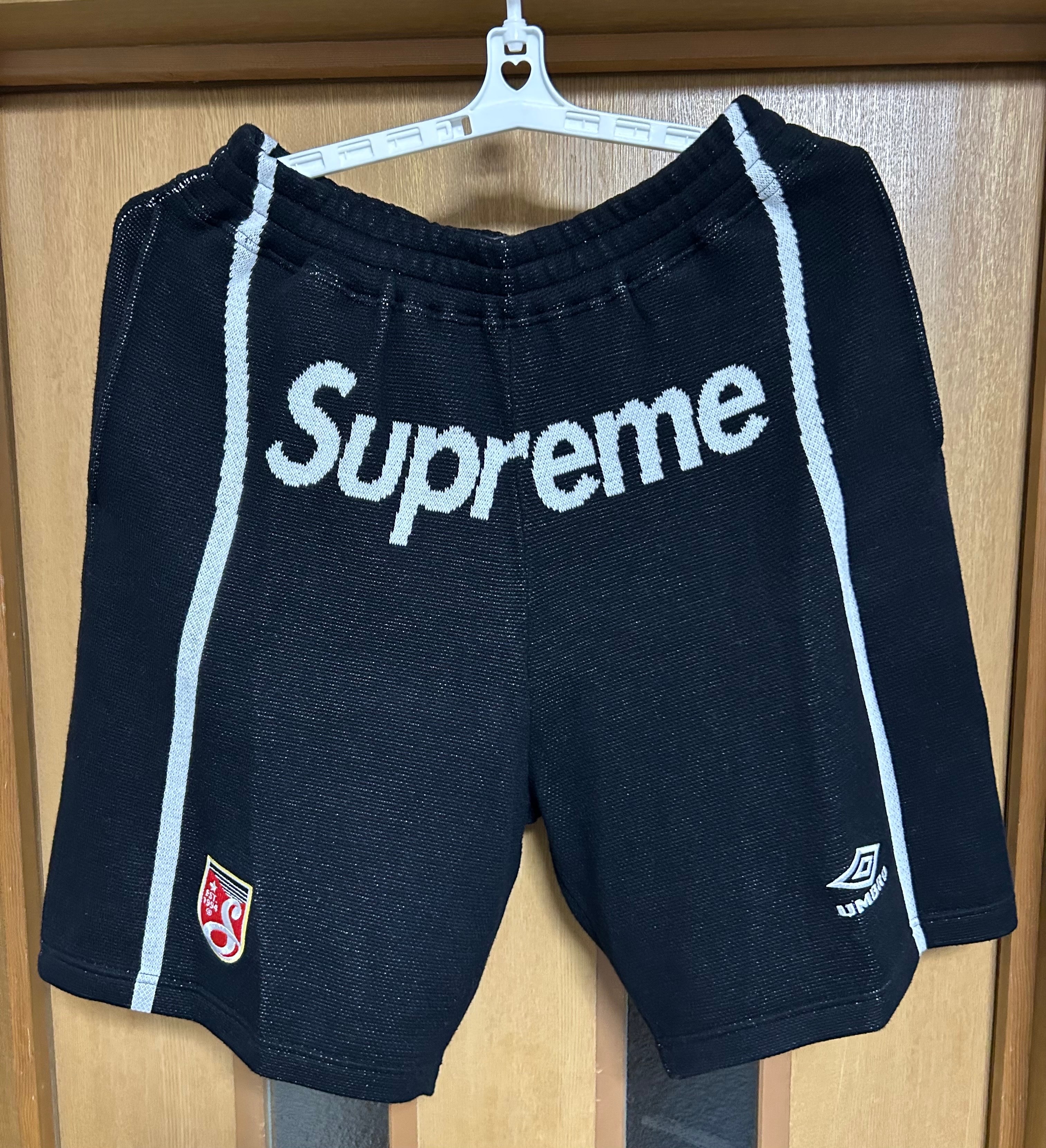 Supreme x Umbro Knit Soccer Short "Black"