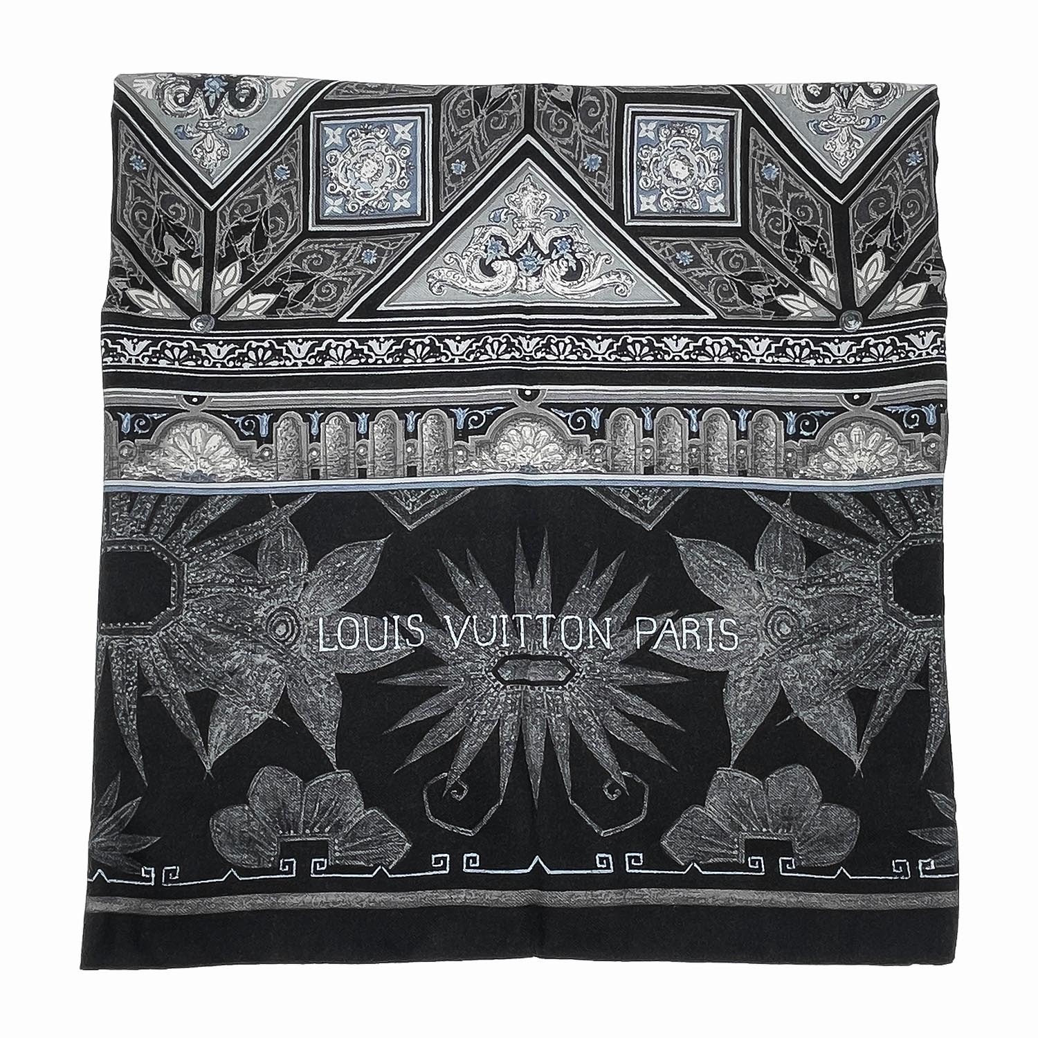 LOUIS VUITTON ルイ・ヴィトン 19世紀のパリの装飾 LES DECORS PARISIENS AU XIX SIECLE スカーフ
大判 カシミヤ シルク ブラック ユニセックス
【中古】