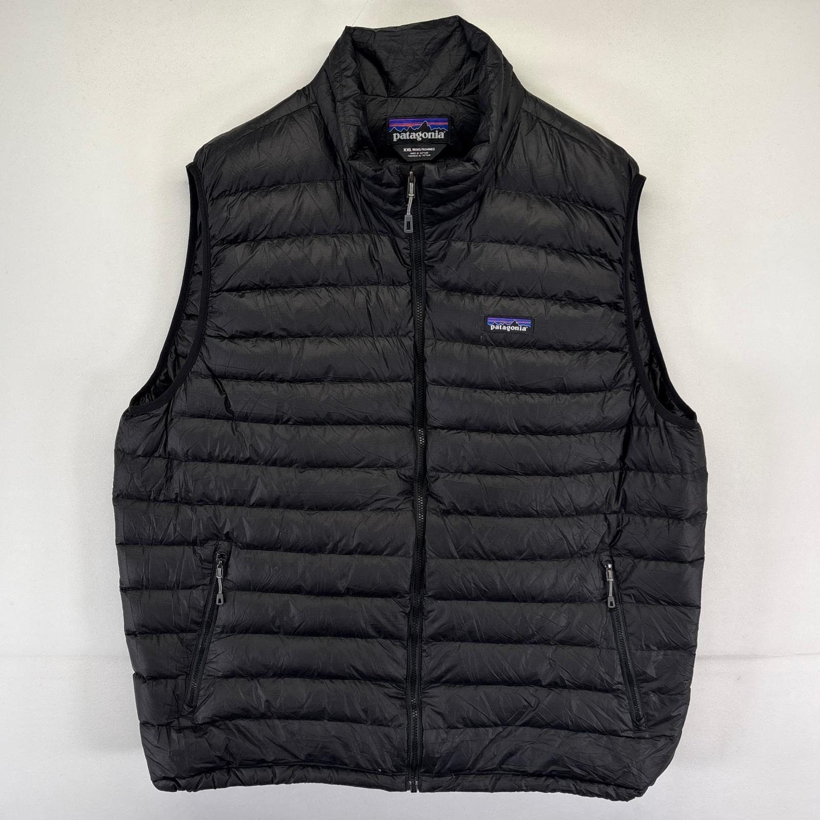古着 パタゴニア patagonia ベスト フルジップ A21 グースダウン アウトドア ワンポイント 2XL  ブラック系 メンズ