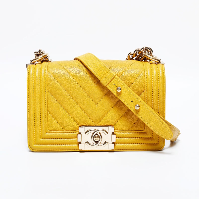 シャネル CHANEL 28番台 2019 ミニ ボーイ シェブロン キャビア ショルダーバッグ【中古】