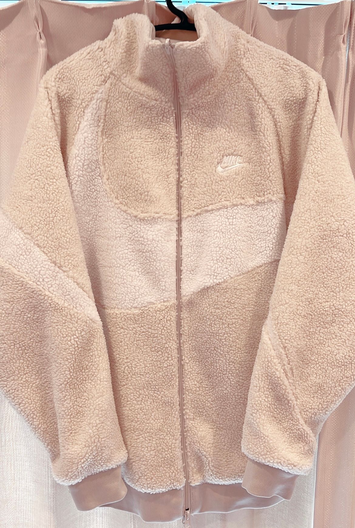 Nike Big Swoosh Boa Jacket "Light Bone/Sail"