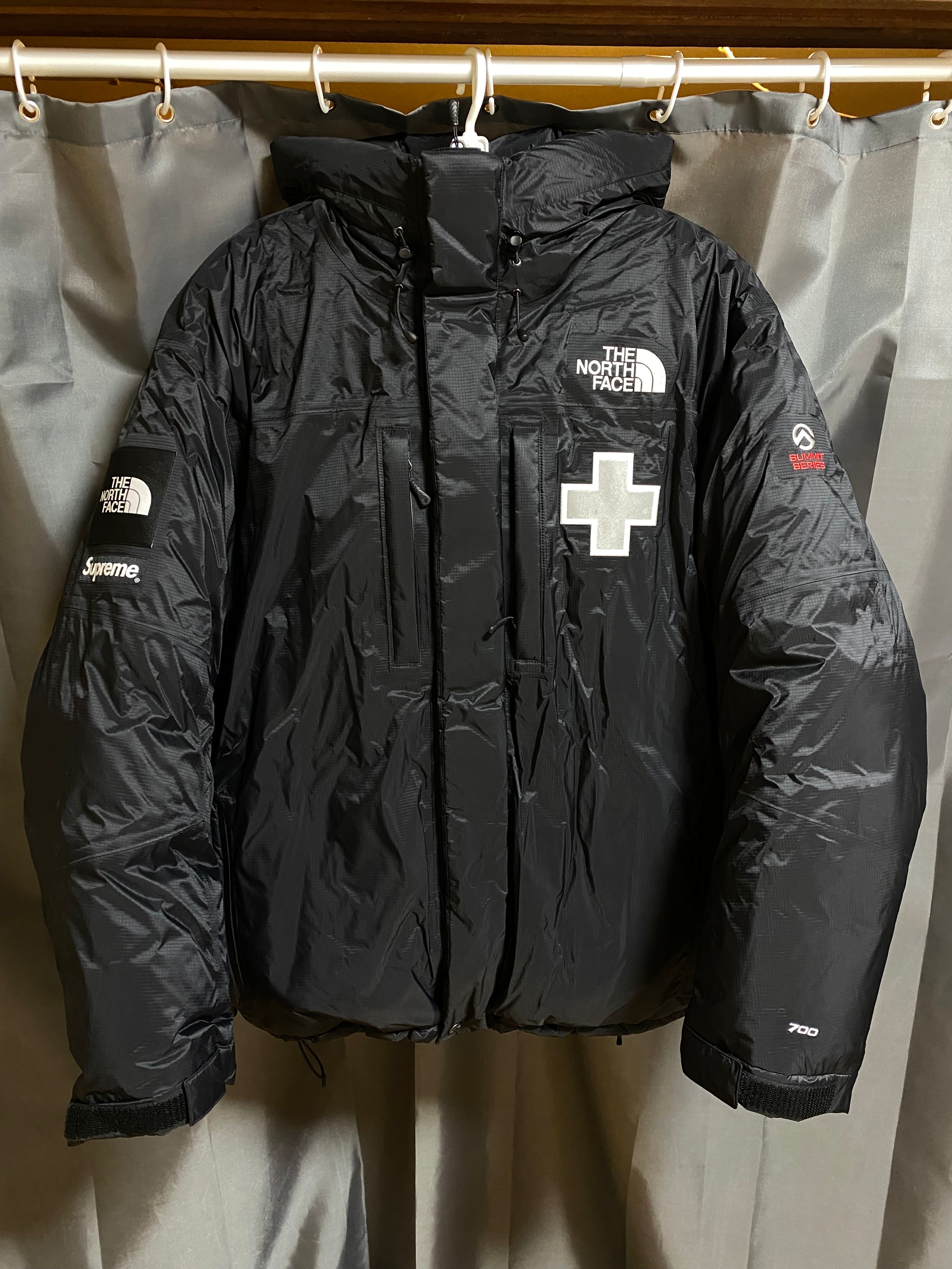 Supreme x The North Face Summit Series Rescue Baltoro Jacket "Black"