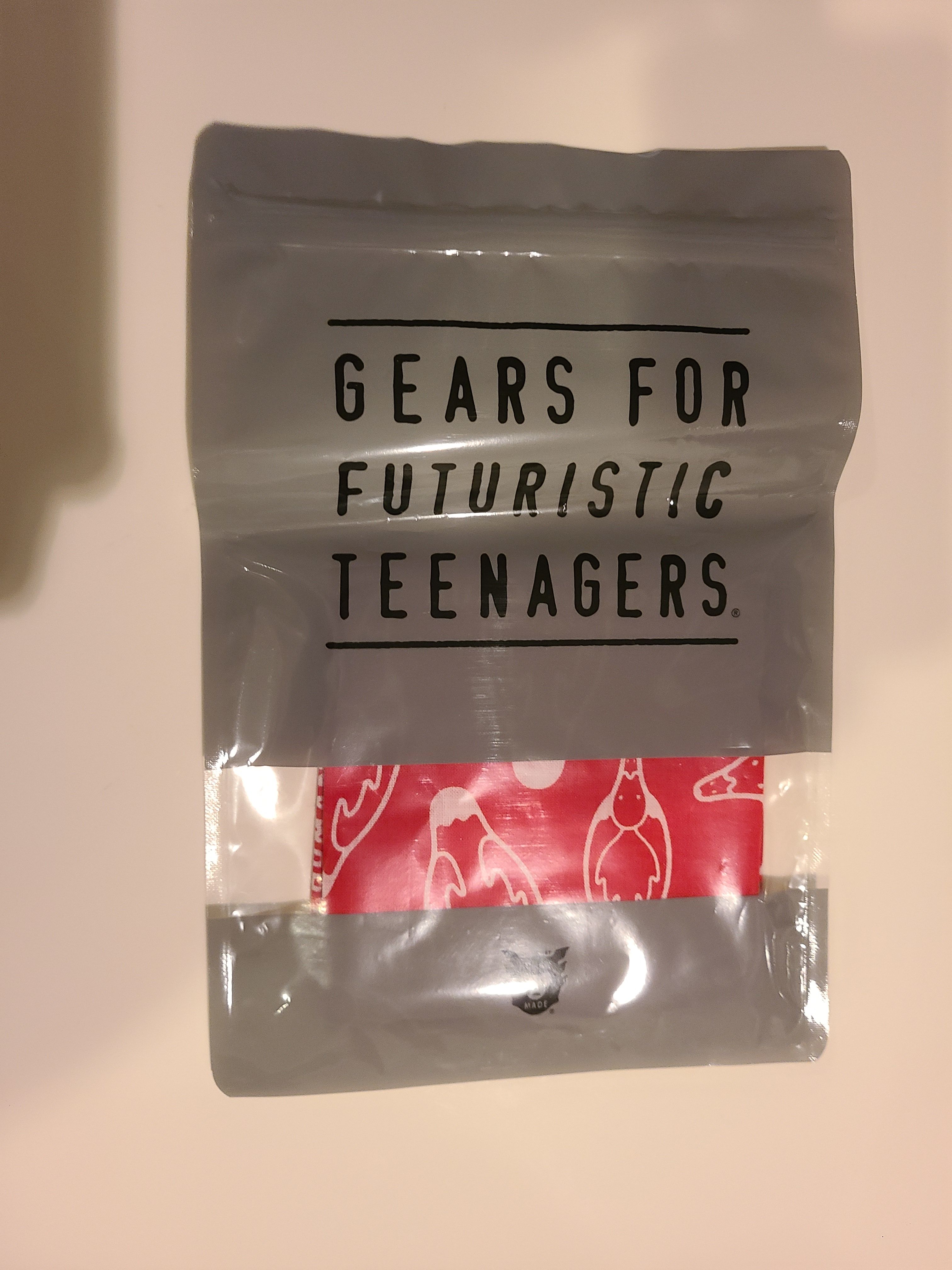 カモ柄バンダナ レッド