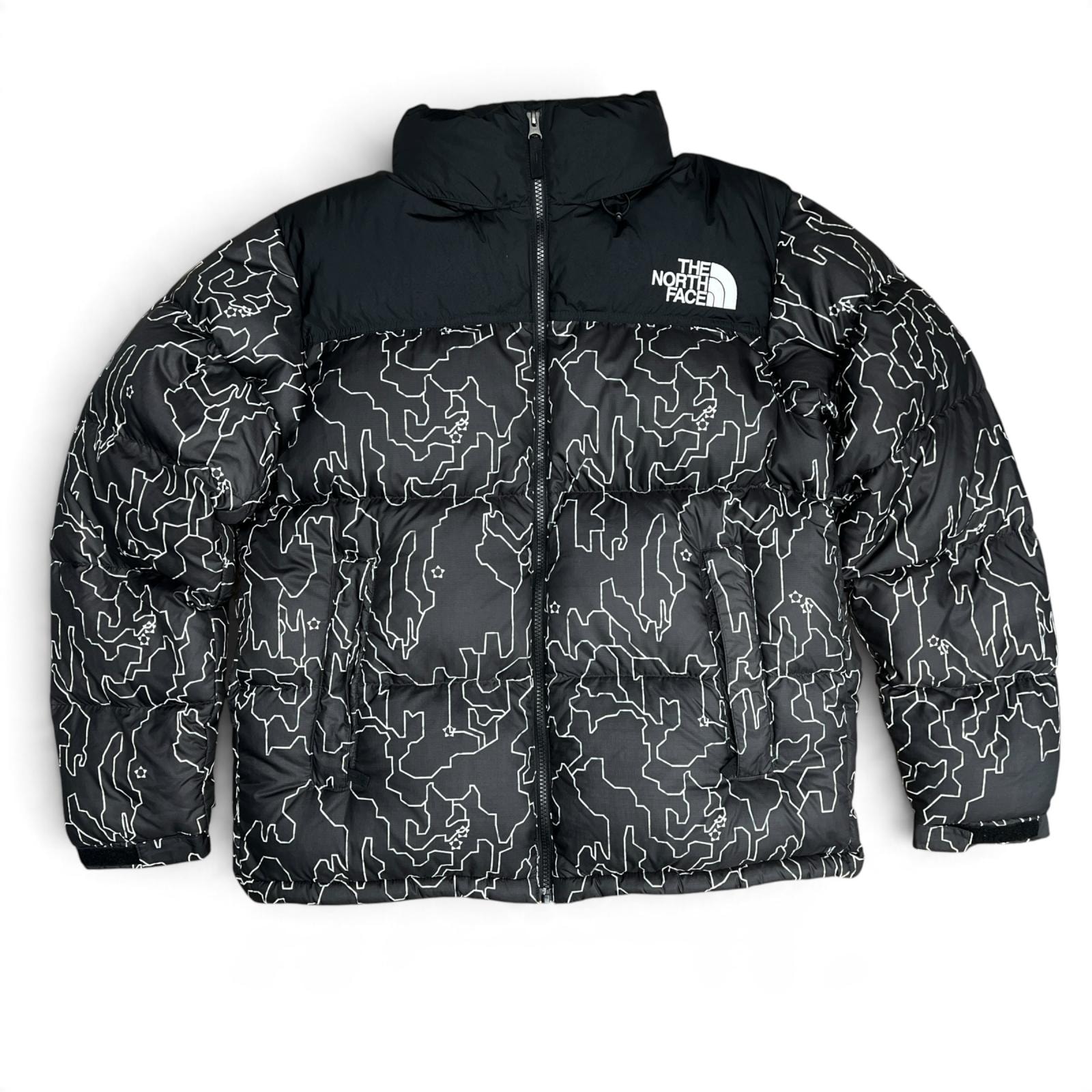 THE NORTH FACE 極美品 タトラス Novelty Nuptse Jacket ノベルティヌプシジャケット ダウンジャケット ND92336 ナイロン 総柄 ダウン グレー #L ダウン アウター ABランク 中古 鑑定済 ノースフェイスダウン