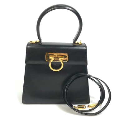 サルヴァトーレフェラガモ Salvatore Ferragamo ガンチーニ 肩掛け カバン 2WAY ショルダーバッグ ショルダーバッグ レザー ブラック
