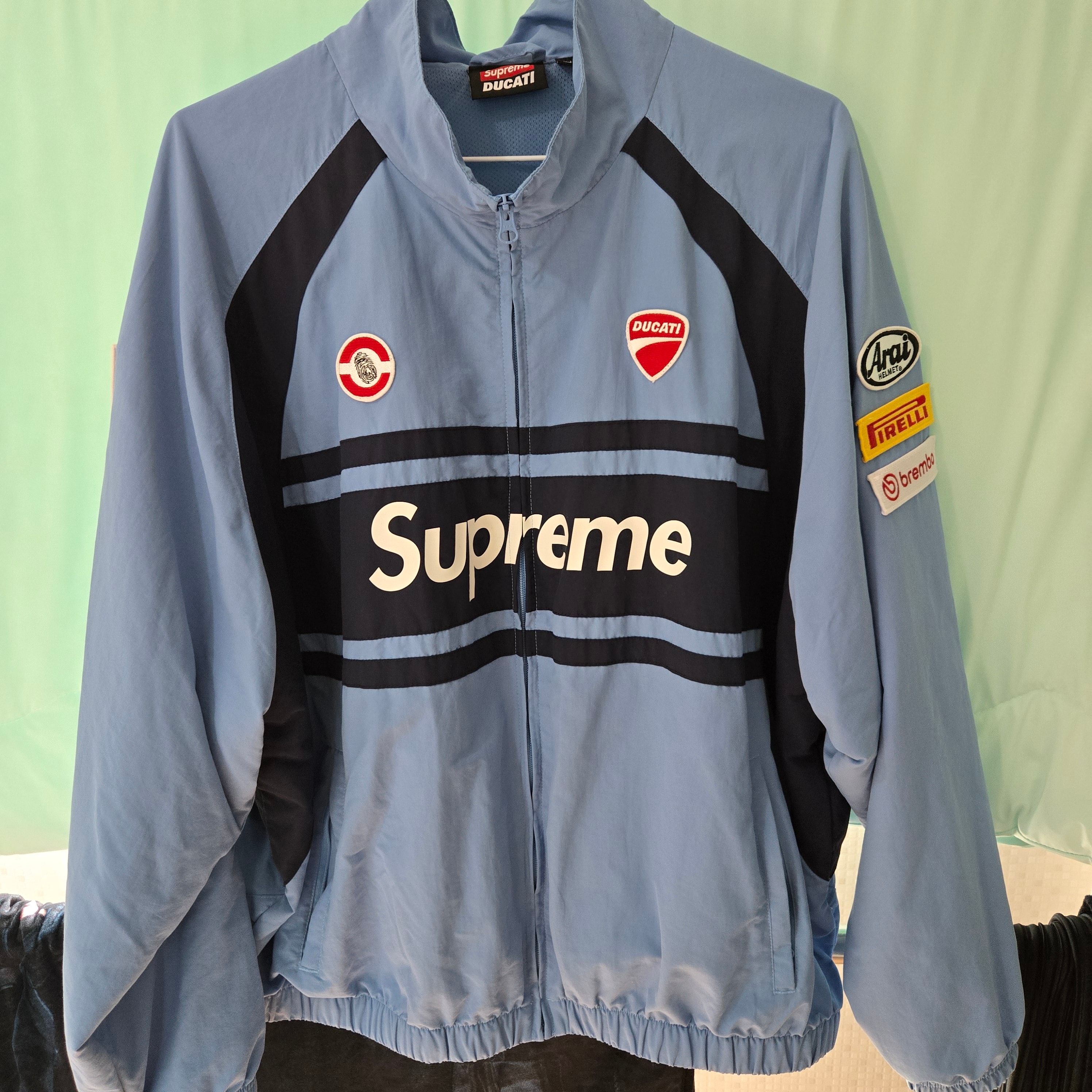 シュプリーム ドゥカティ トラック ジャケット "ライト ブルー"
