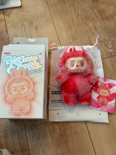 POP MART THE MONSTERS (LABUBU) Big into Energy Series Plush Pendant LOVE