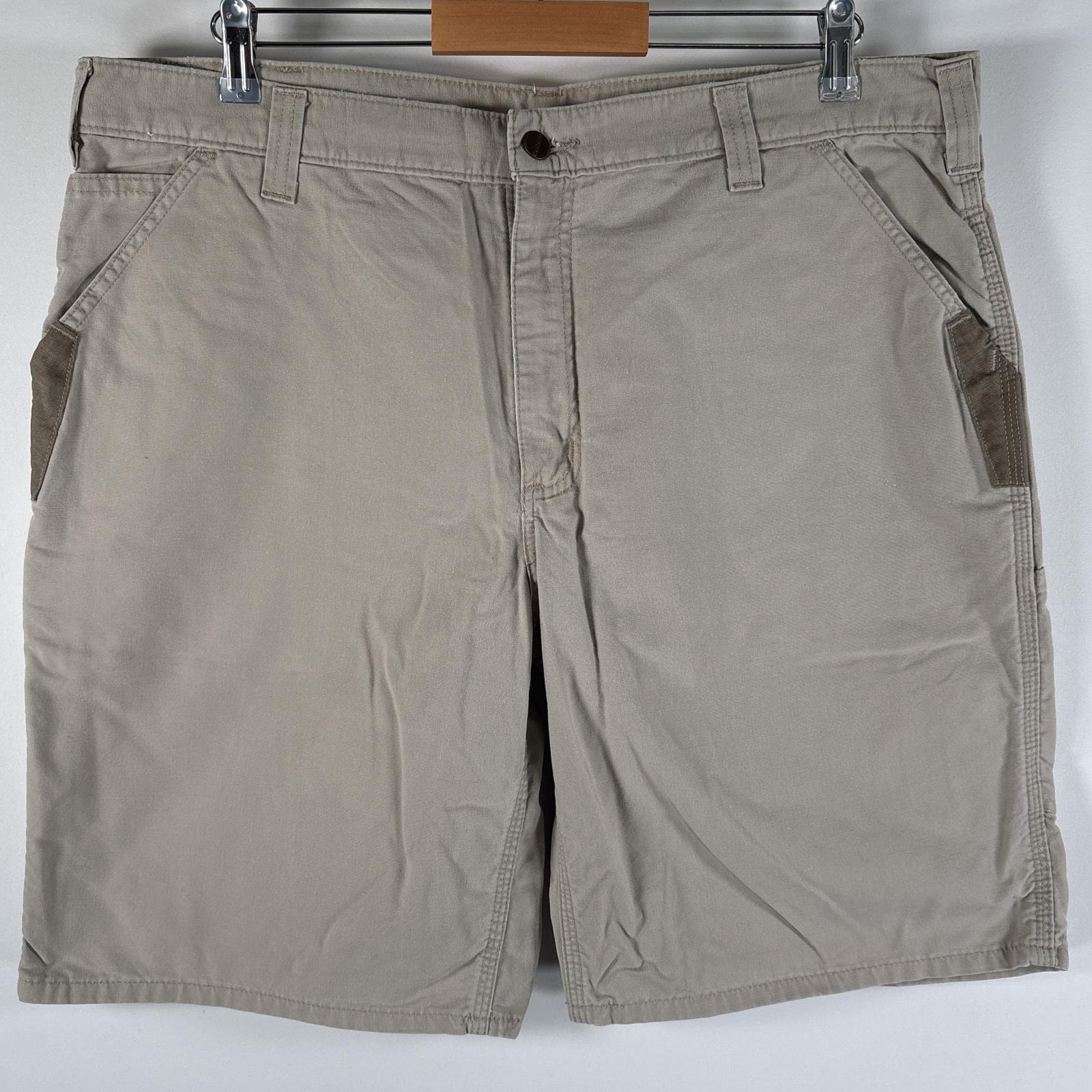 古着 カーハート Carhartt ショートパンツ 大きいサイズ ワークショーツ ワンポイント カーゴショーツ  w40  ベージュ系 メンズ