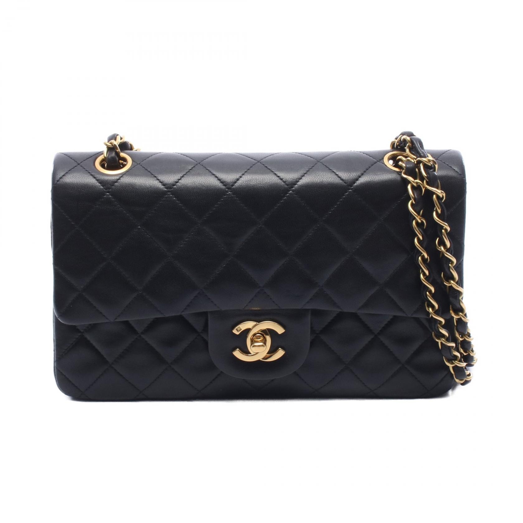 シャネル CHANEL マトラッセ Wフラップ ショルダーバッグ バッグ ラムスキン(羊革) レディース ブラック系 【中古】