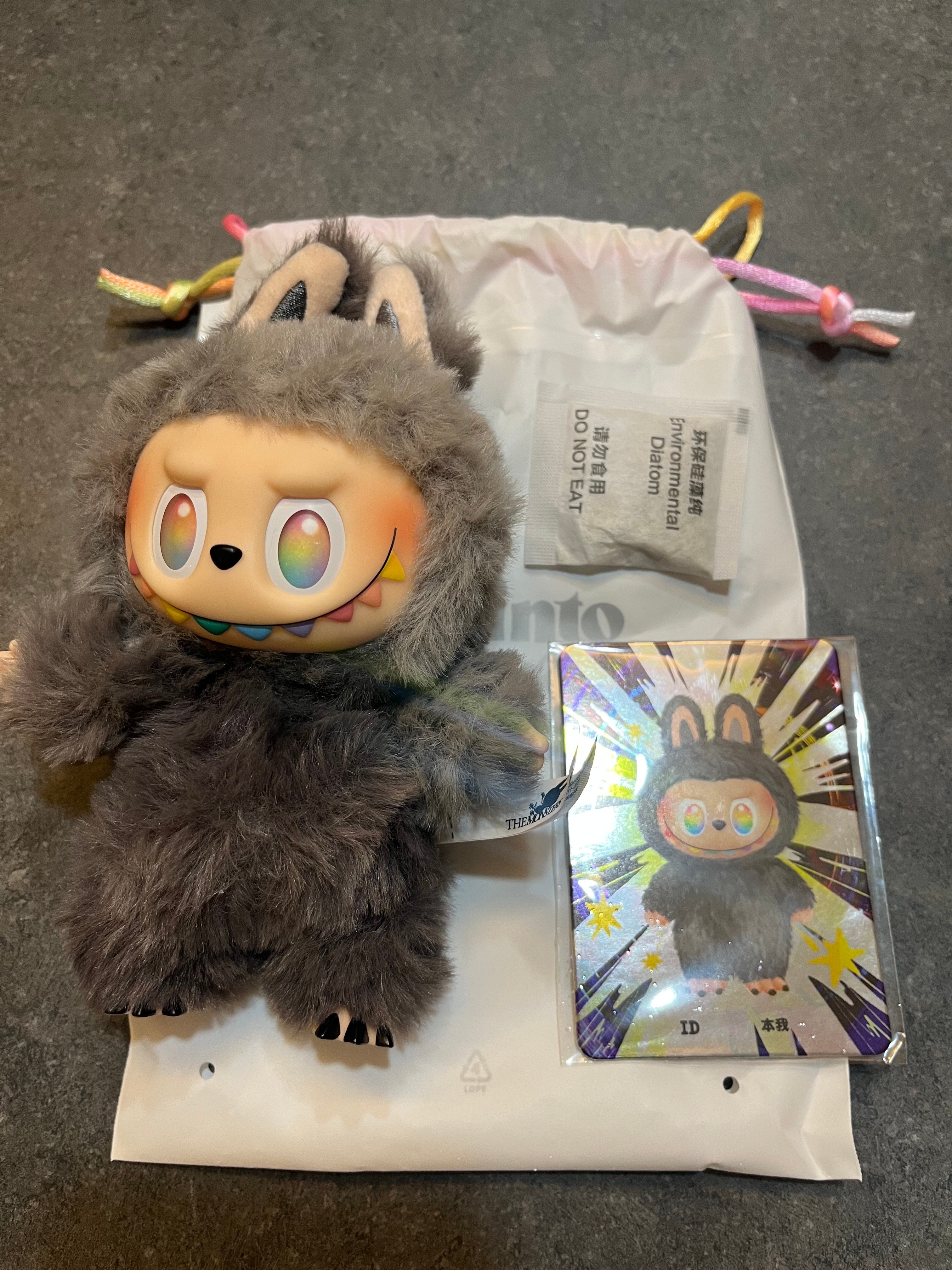 POP MART THE MONSTERS (LABUBU) Big into Energy Series Plush Pendant ID (Secret)