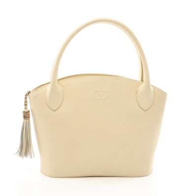 ヴァレンチノ Valentino タッセル Vロゴ ハンドバッグ バッグ レザー レディース アイボリー系 【中古】