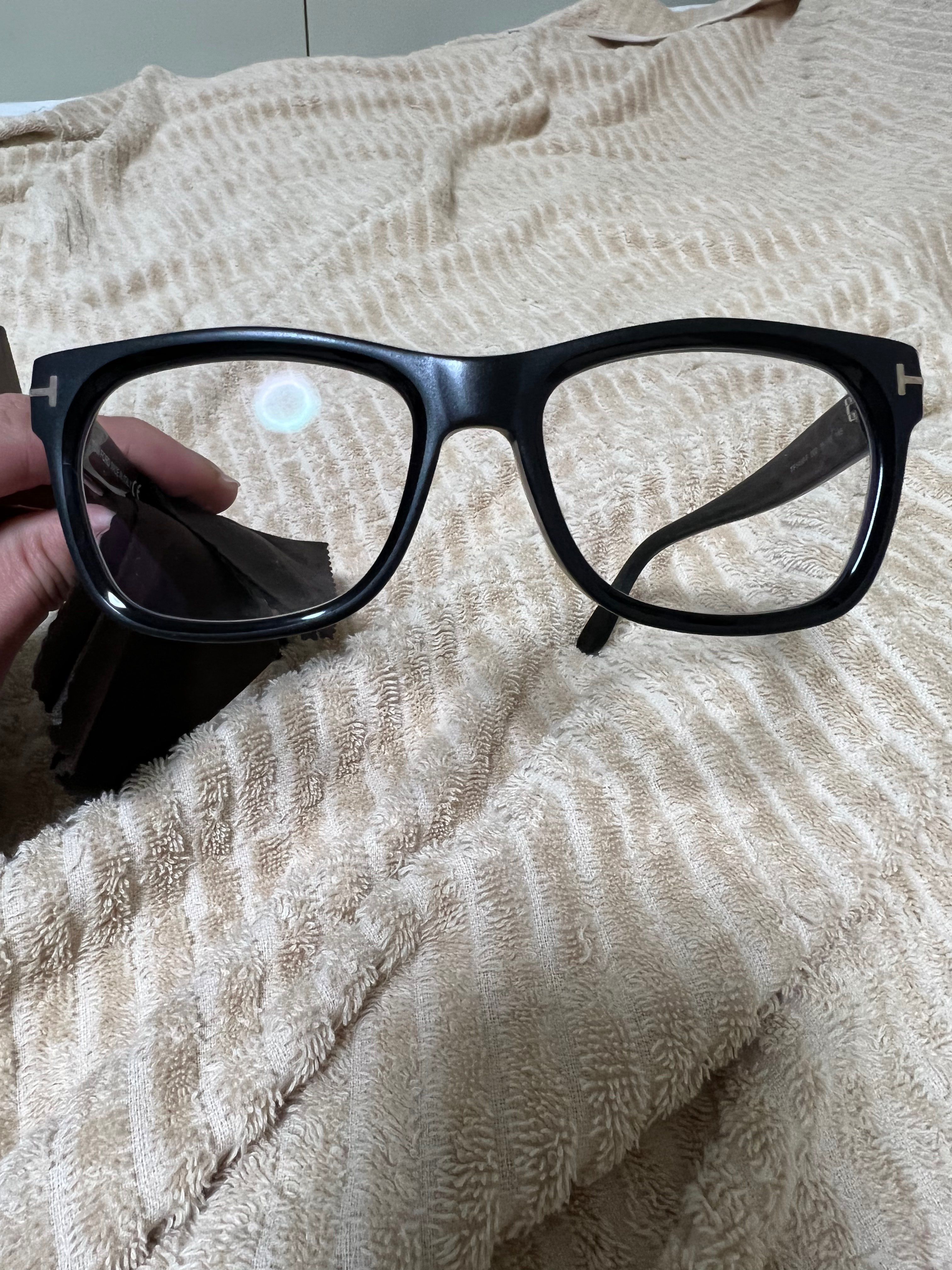 トムフォード メガネTF5468  002