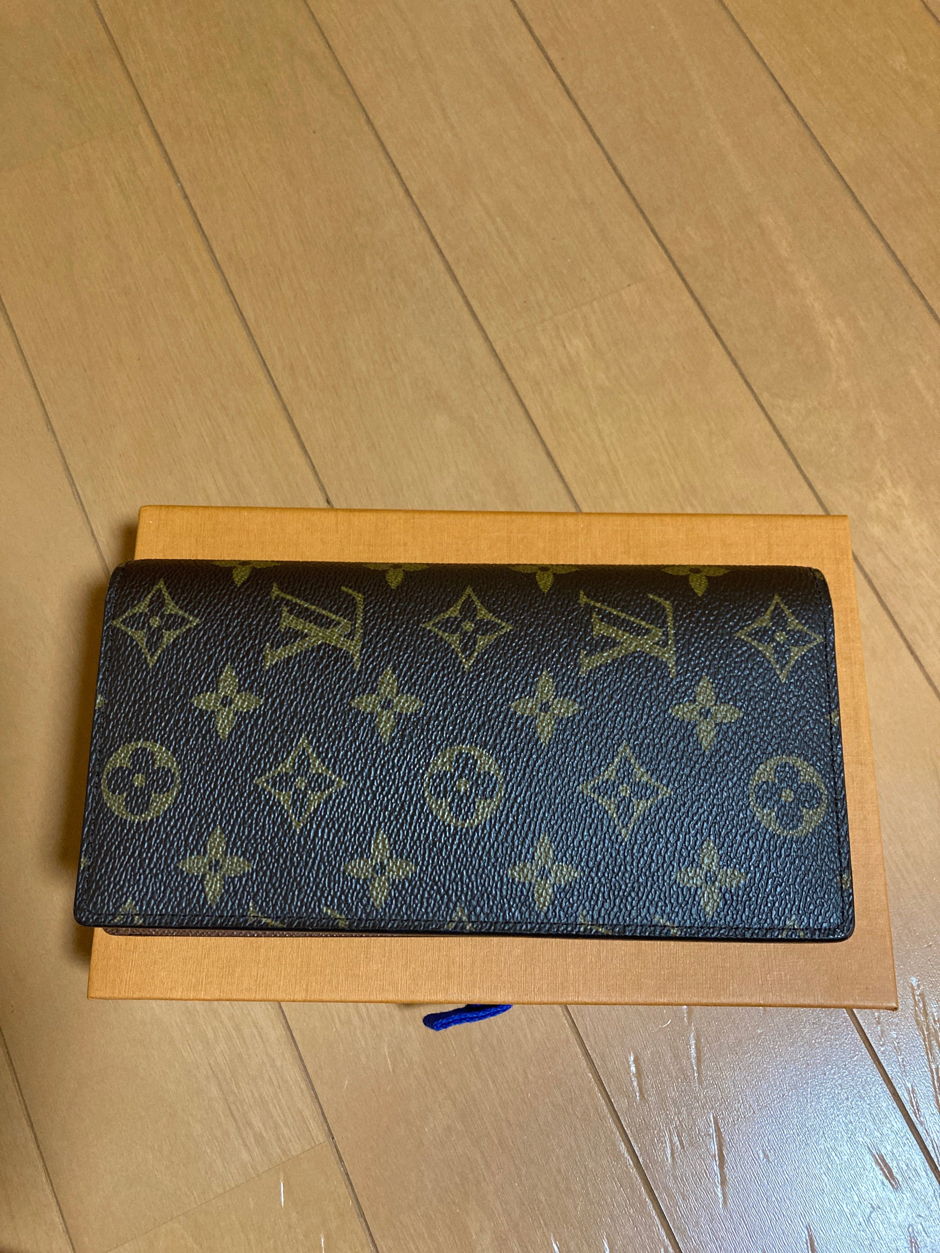 Louis Vuitton Brazza Wallet Monogram