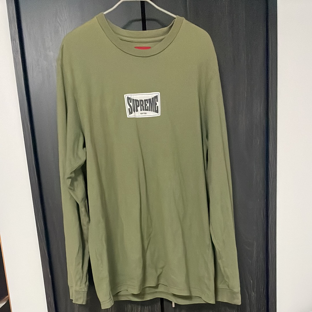 Supreme Woven Label L/S Top "Olive"