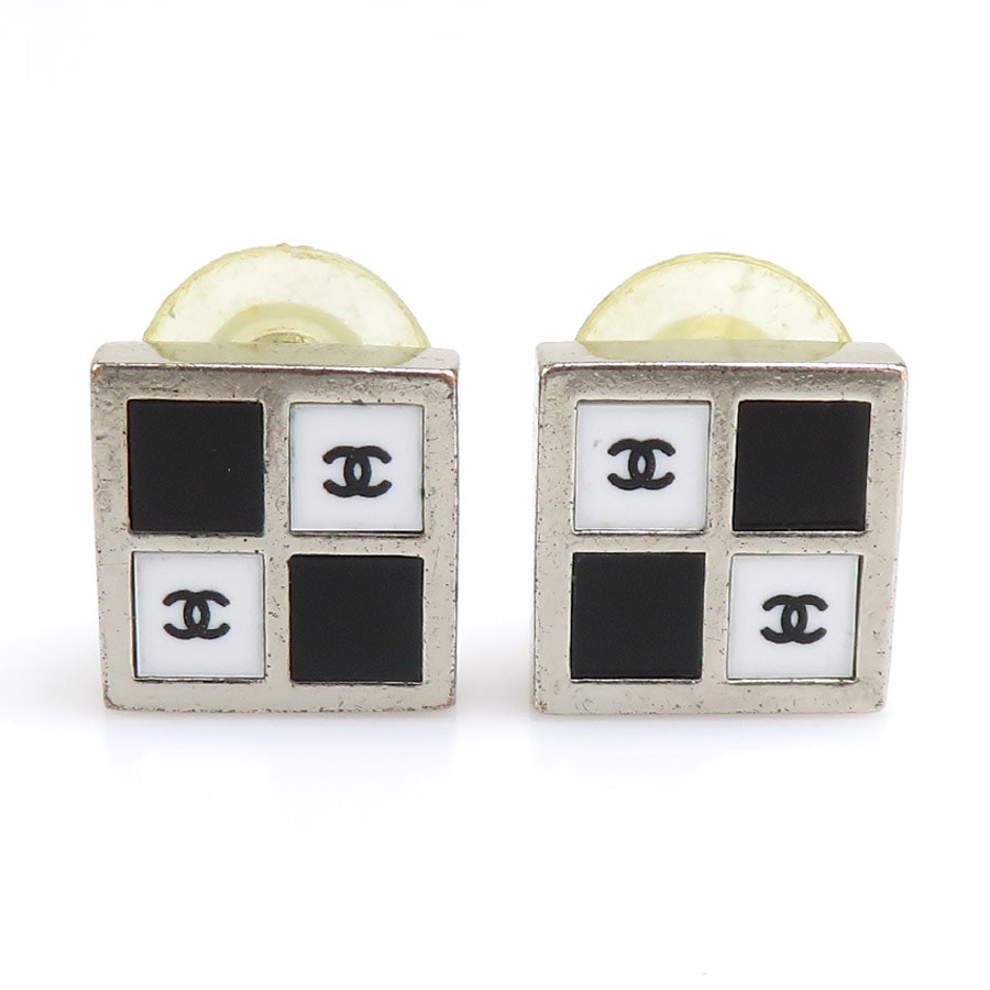 シャネル CHANEL ピアス メタル ブラック/ホワイト/シルバー レディース【中古】 56695i