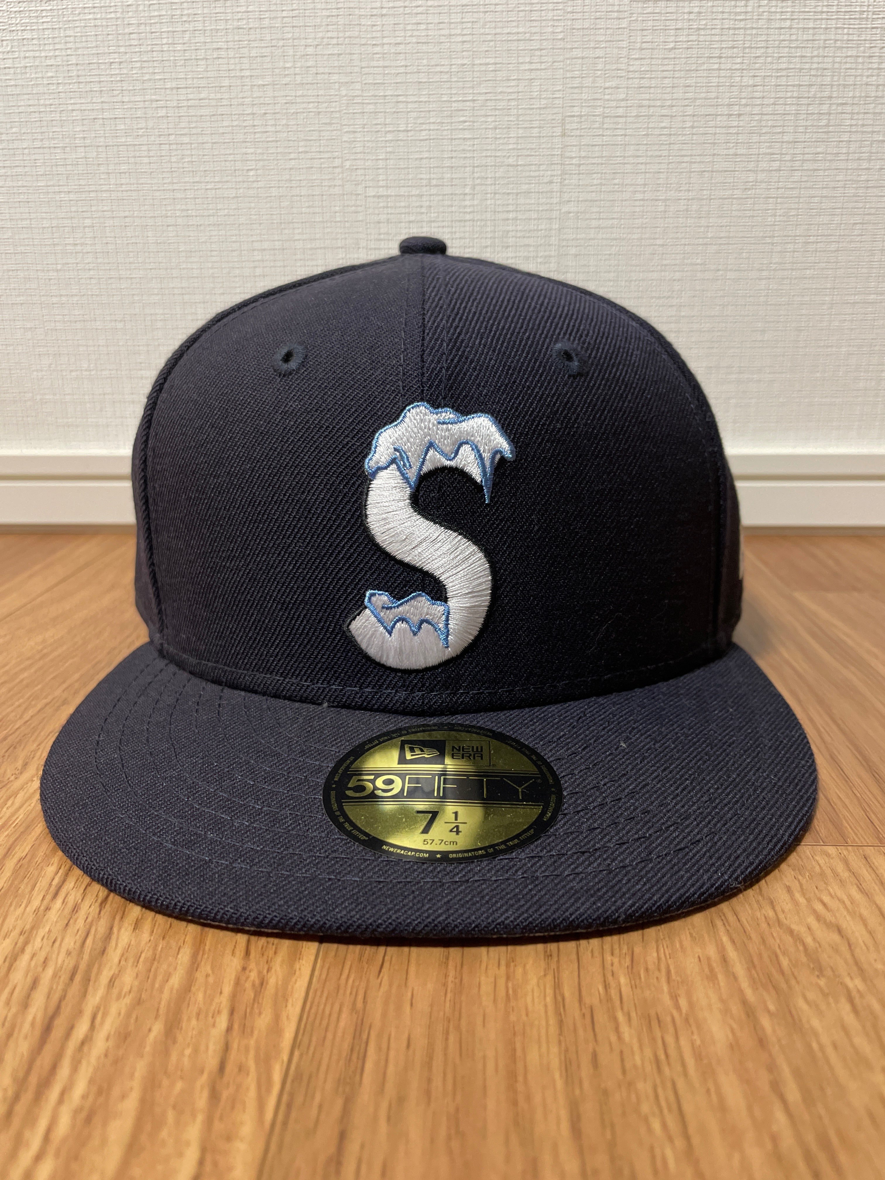 Supreme S Logo New Era® "Navy" (20FW)