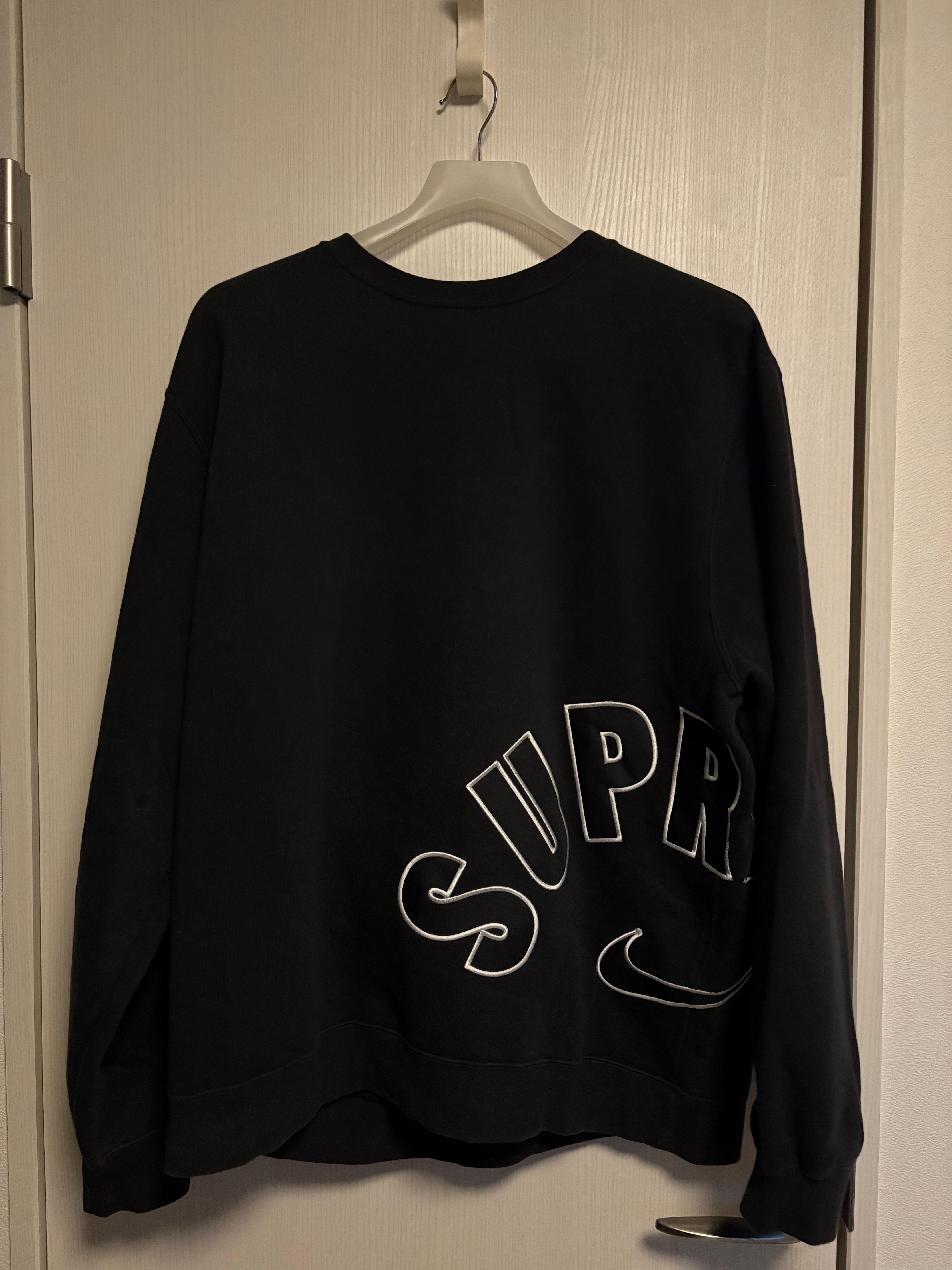 Supreme / Nike Arc Crewneck "Black"
