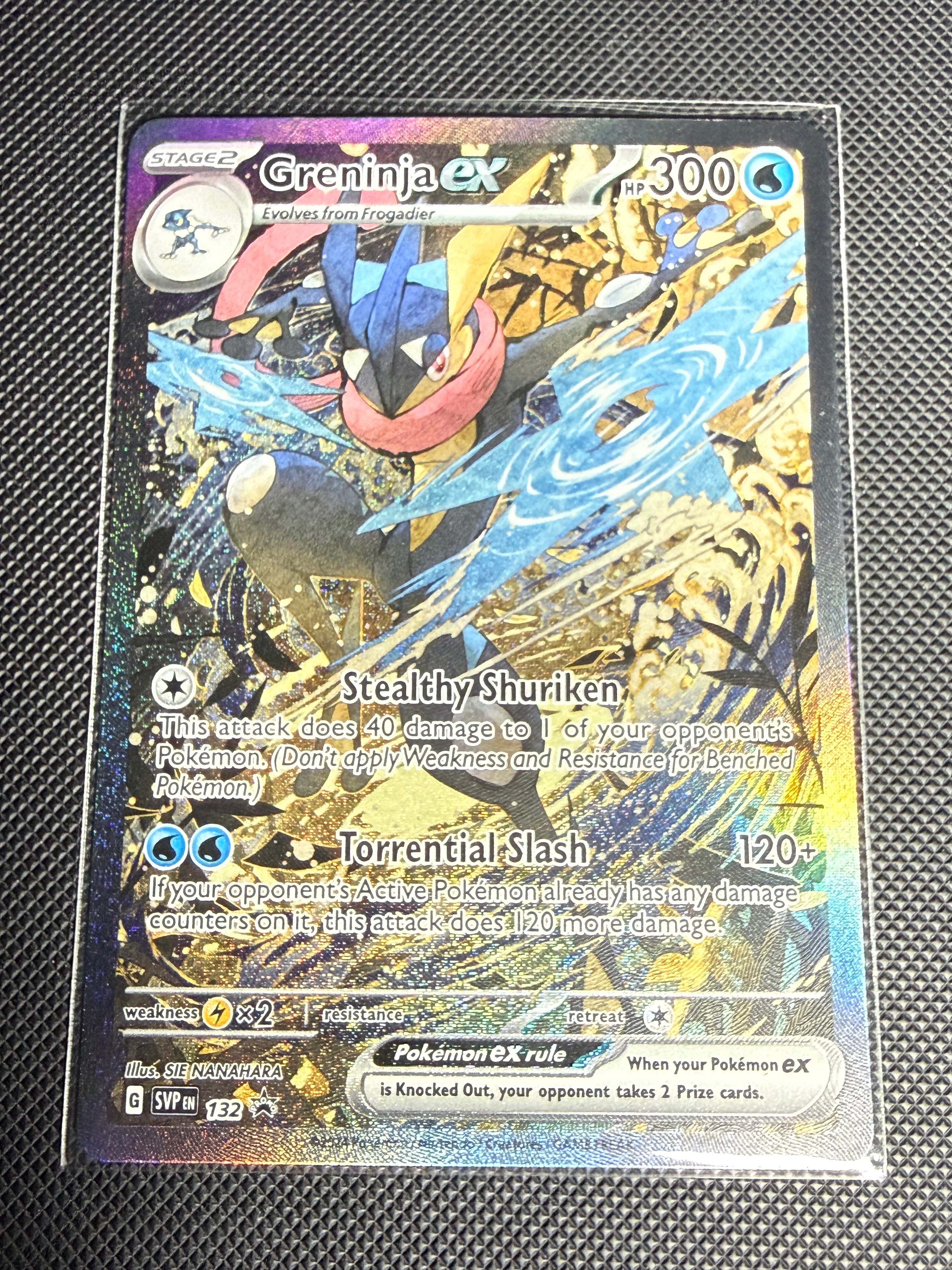 ゲッコウガex P [SVP EN 132]【英語版】(スカーレット&バイオレット「シュラウデッドフェイブル ゲッコウガex スペシャルイラストレーション コレクション」)