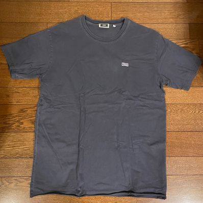 Washed small box logo tee