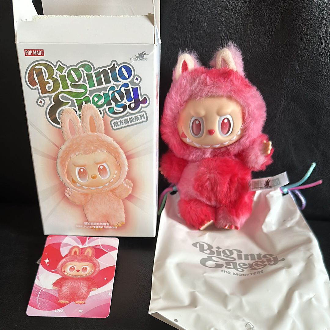 POP MART THE MONSTERS (LABUBU) Big into Energy Series Plush Pendant LOVE
