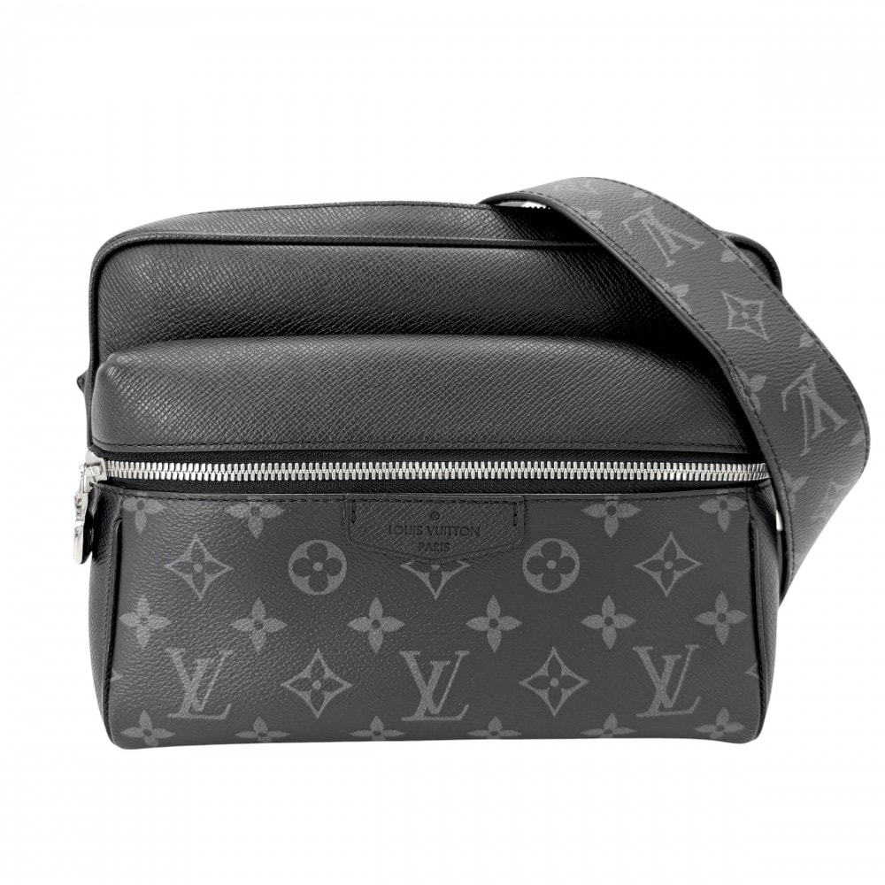 LOUIS VUITTON ルイヴィトン ショルダーバッグ タイガラマ アウトドアメッセンジャーPM 肩掛け 斜め掛け モノグラムエクリプス M30233    ブラック 黒 シルバー金具 メンズ【中古品】