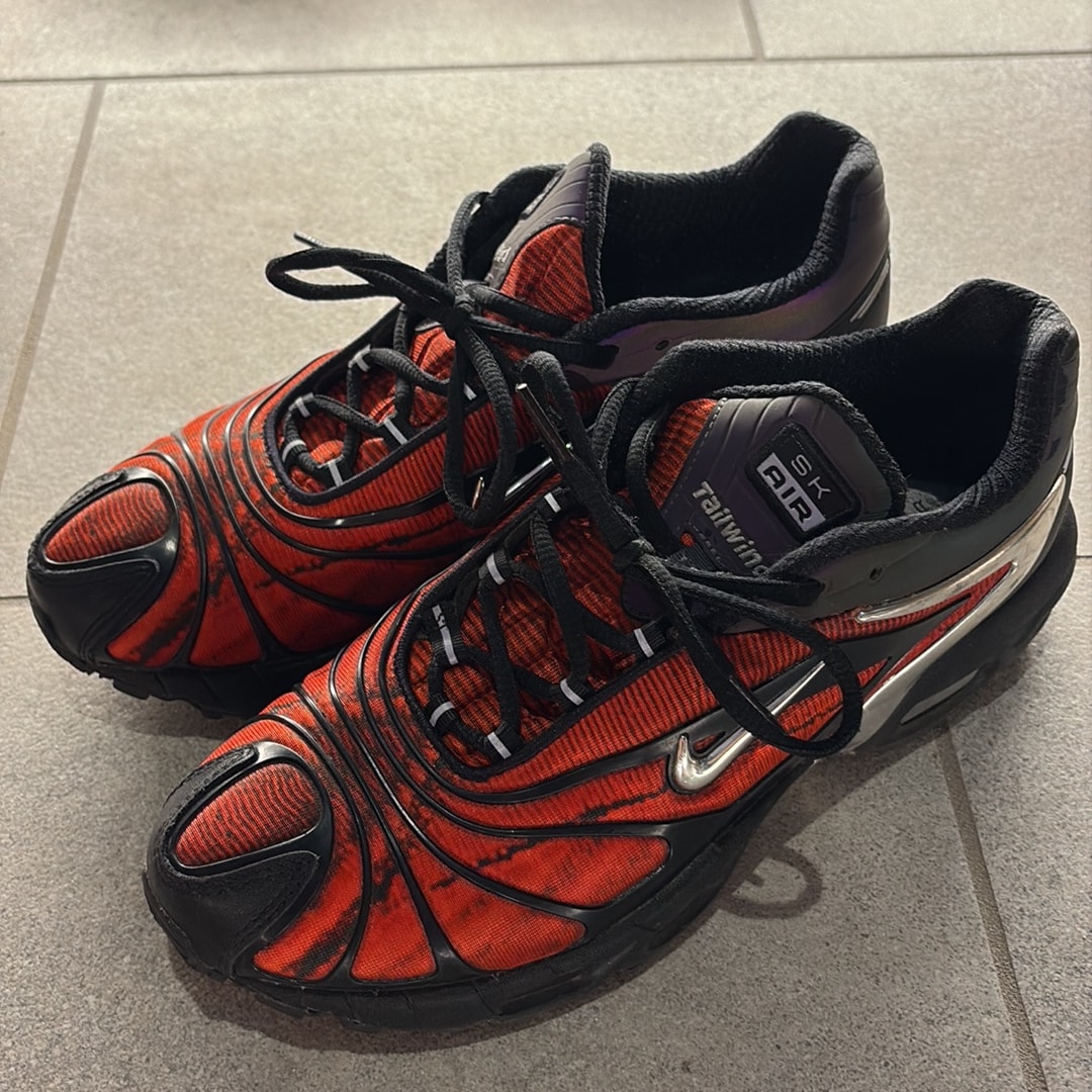 SKEPTA × NIKE AIR MAX TAILWIND V "BLACK/CHROME RED"