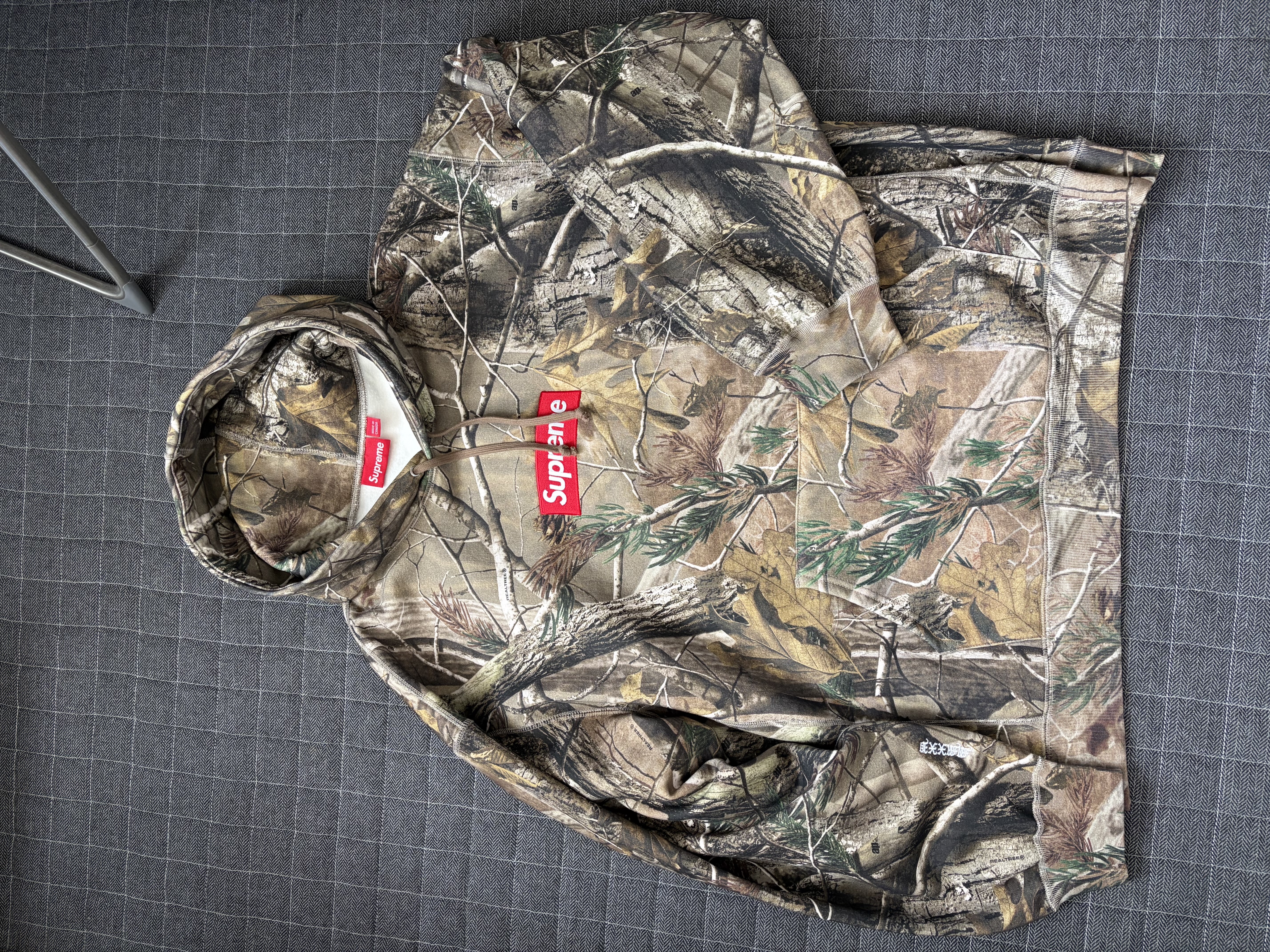 Supreme Box Logo Hooded Sweatshirt (25FW) "Realtree AP Camo"