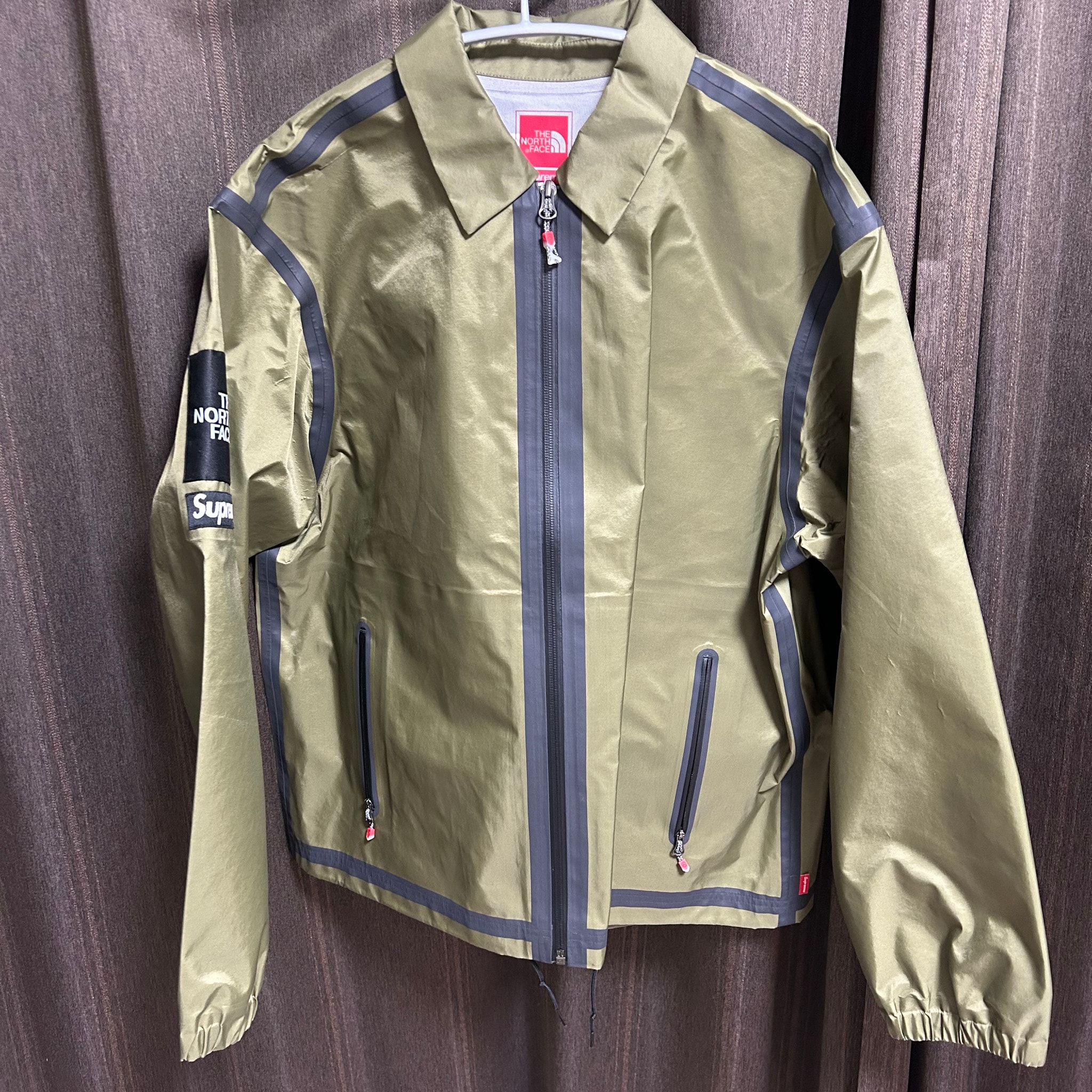 Supreme x The North Face Summit Series Outer Tape Seam Coaches Jacket "Olive"