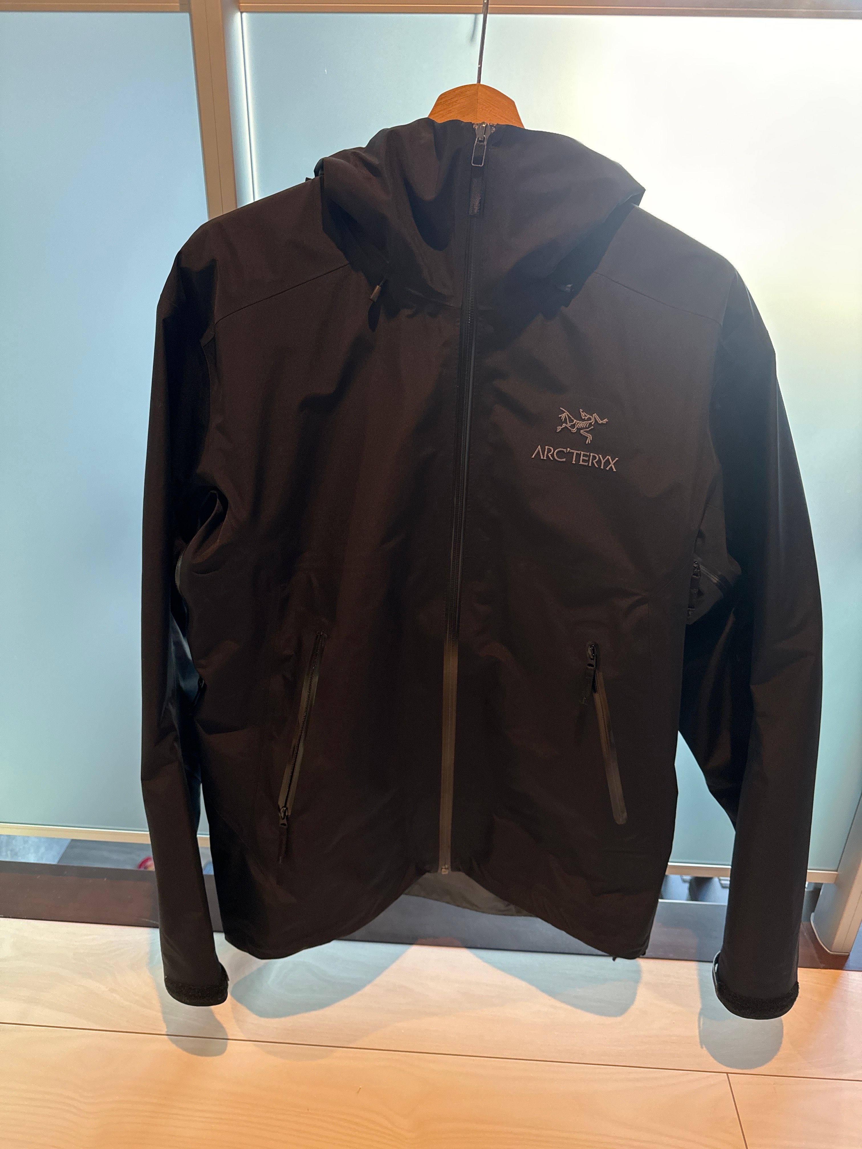 ARC'TERYX Beta LT Jacket "Black"