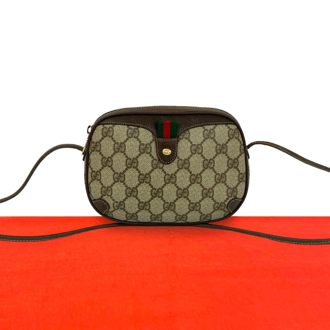 GUCCI グッチ シェリーライン GG 柄 ロゴ レザー PVC ショルダーバッグ ブラウン
 33302