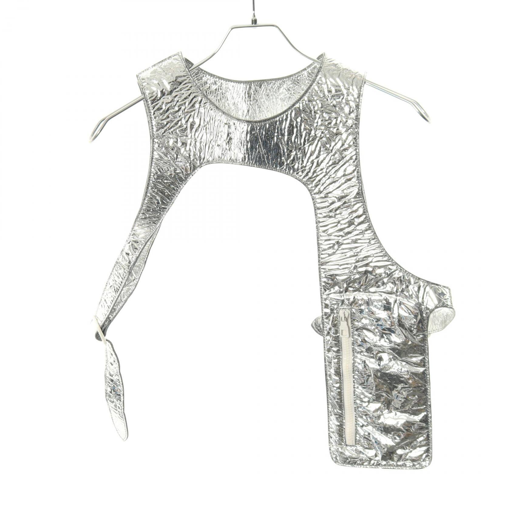 ルイ・ヴィトン LOUIS VUITTON ミッドレイヤー ベスト 衣料品 トップス レザー シルバー メンズ シルバー系 【中古】