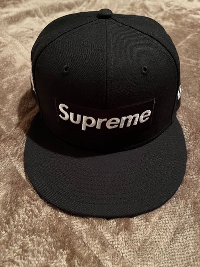 Supreme No Comp Box Logo New Era "Black"