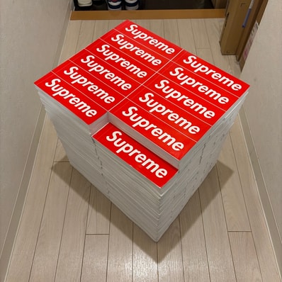 Supreme / Rotary Hero Sticker Bricks Stool/Side Table "Red"