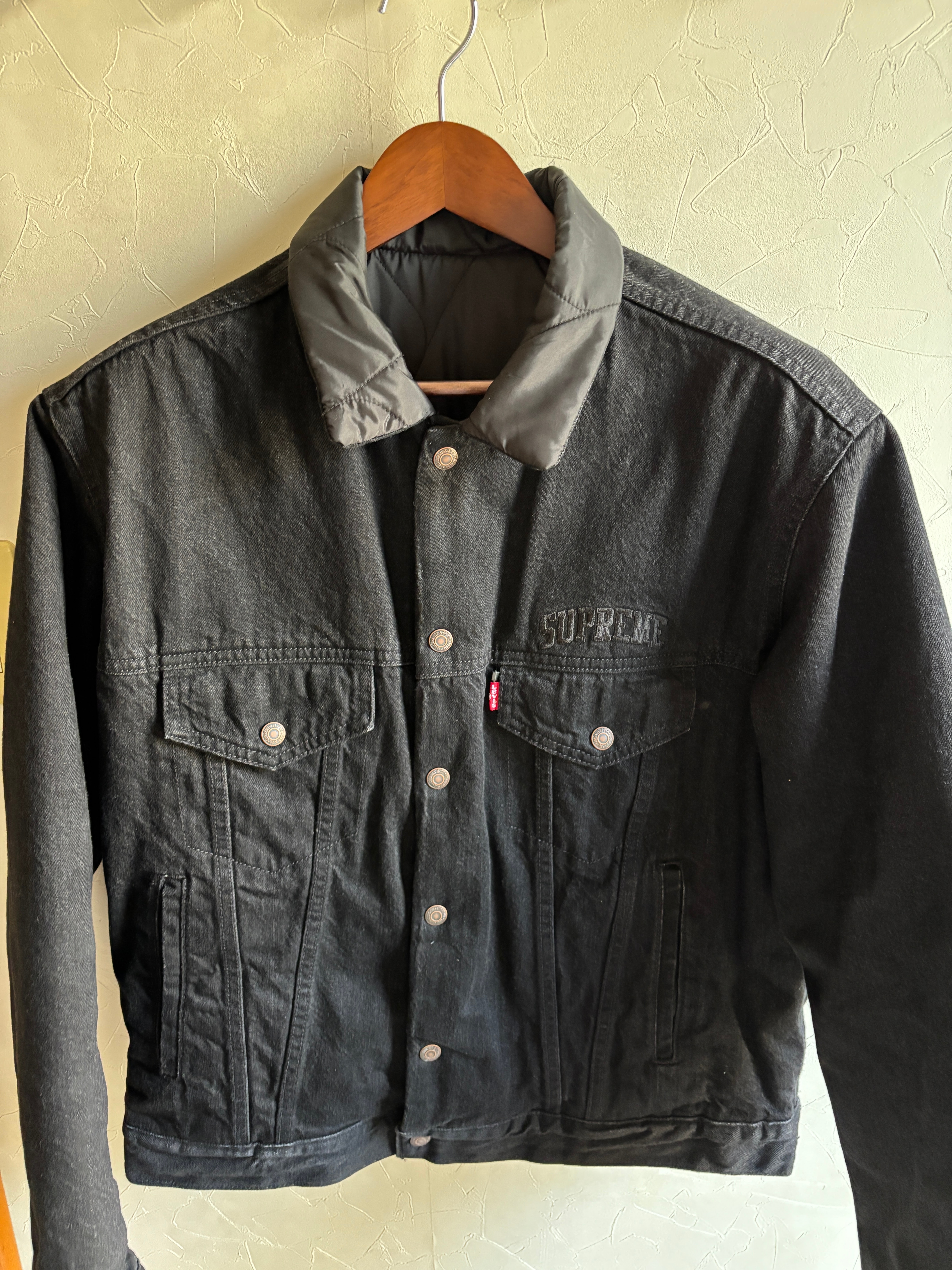 Supreme / LEVI'S Reversible Trucker Jacket "Black"