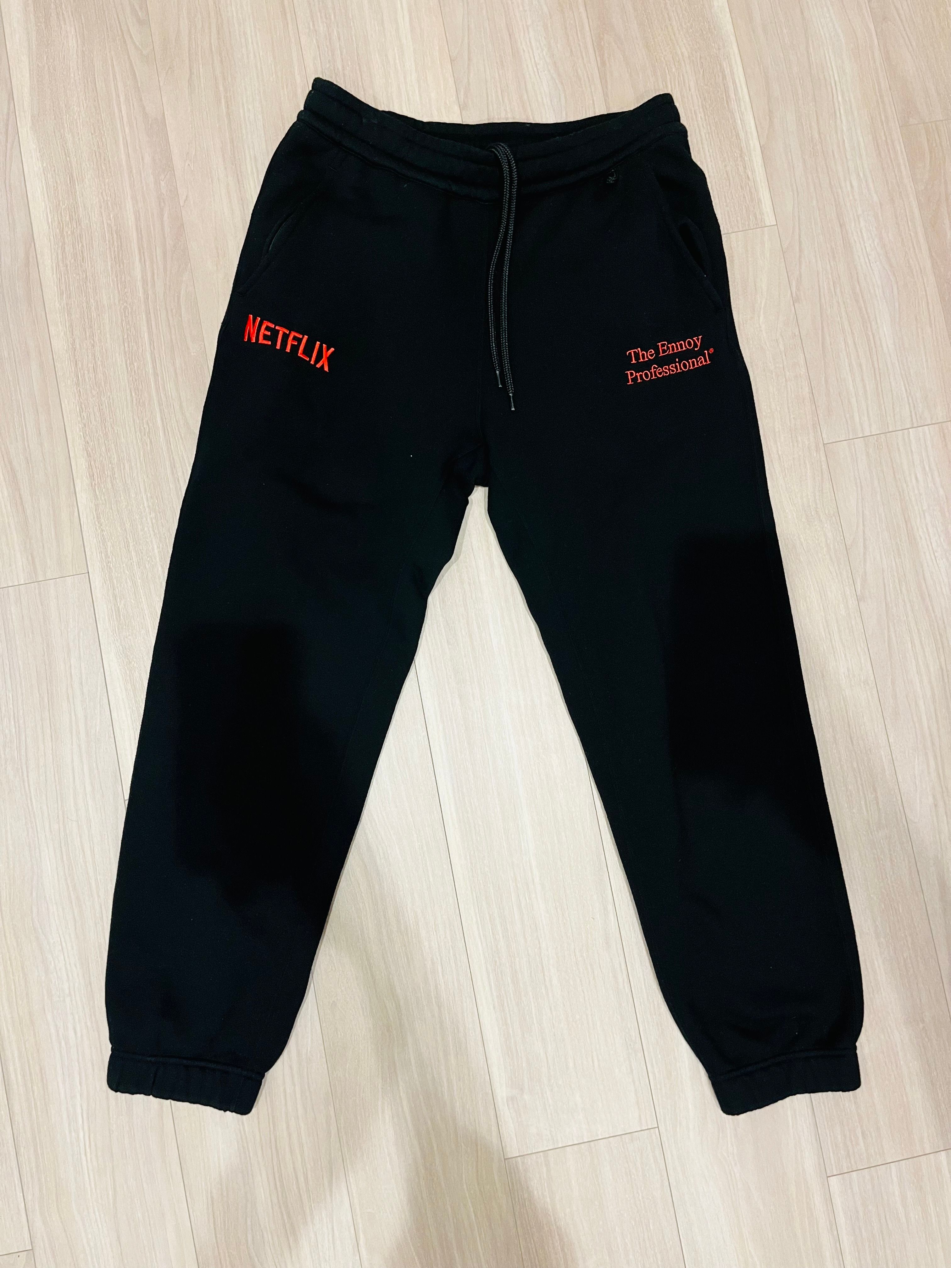 ENNOY Stylistshibutsu x Netflix 23AW Pants "Black/Netflix Red"