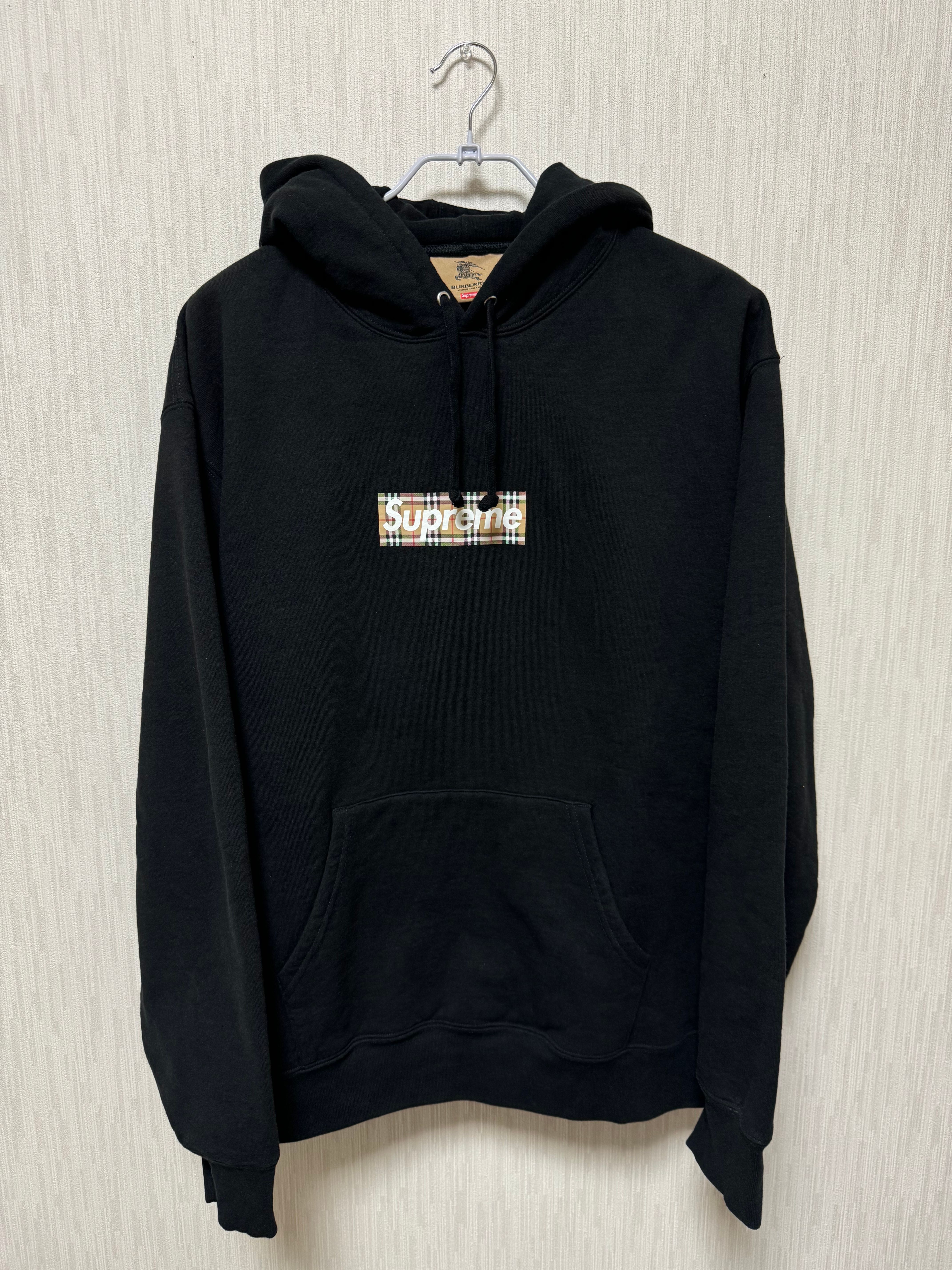 Supreme / Burberry Box Logo Hooded Sweatshirt "Black"