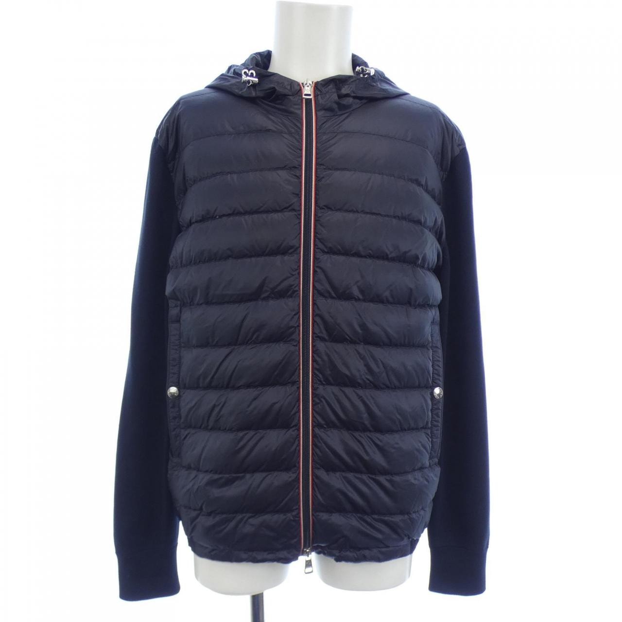 モンクレール MONCLER ダウンジャケット