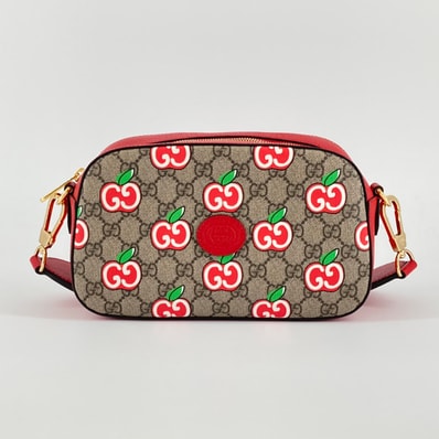 GUCCI(グッチ) GGアップル 574866 ショルダーバッグ レッド