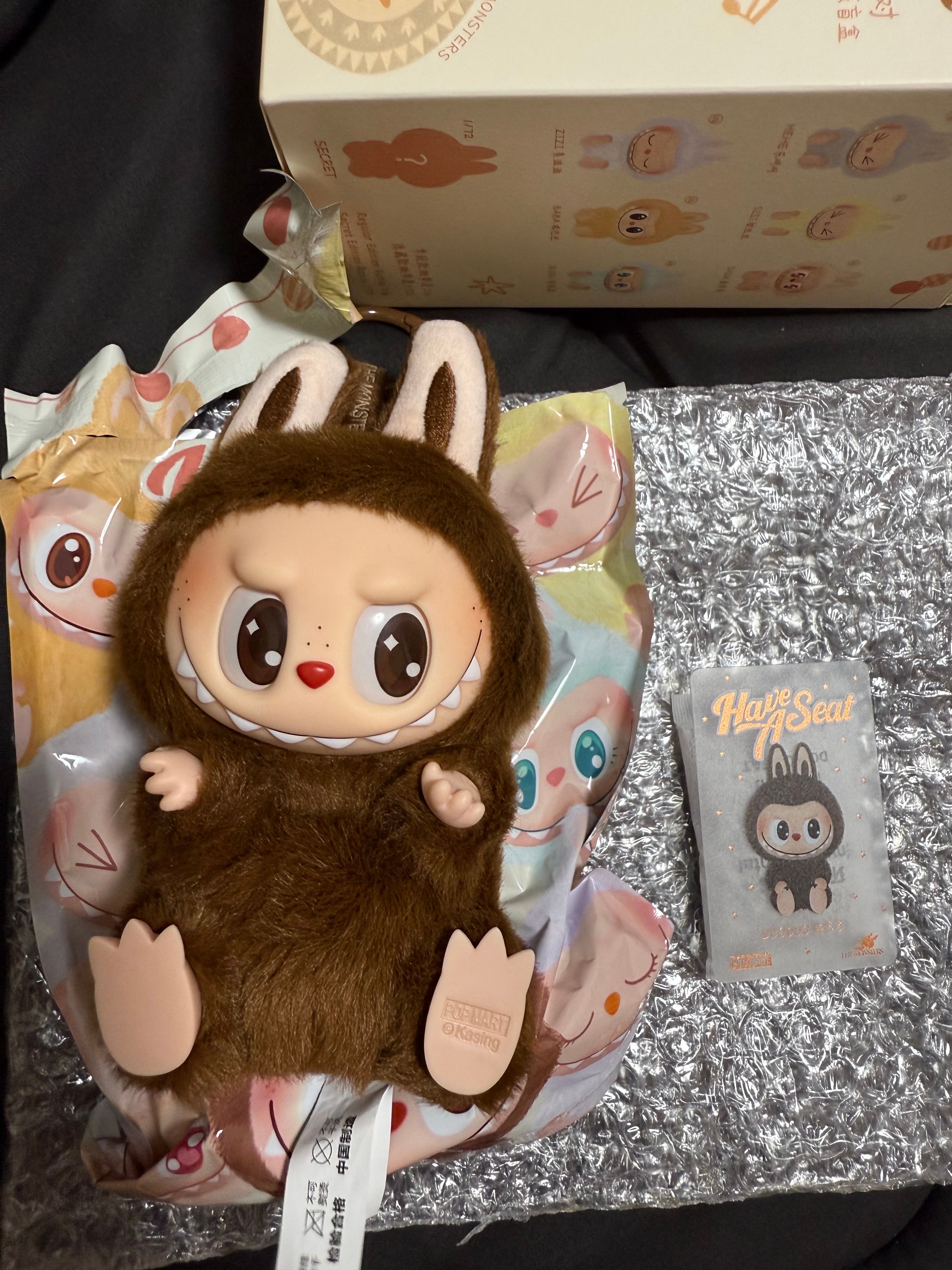 POP MART THE MONSTERS (LABUBU) Have a Seat Plush Series DUODUO (Secret)