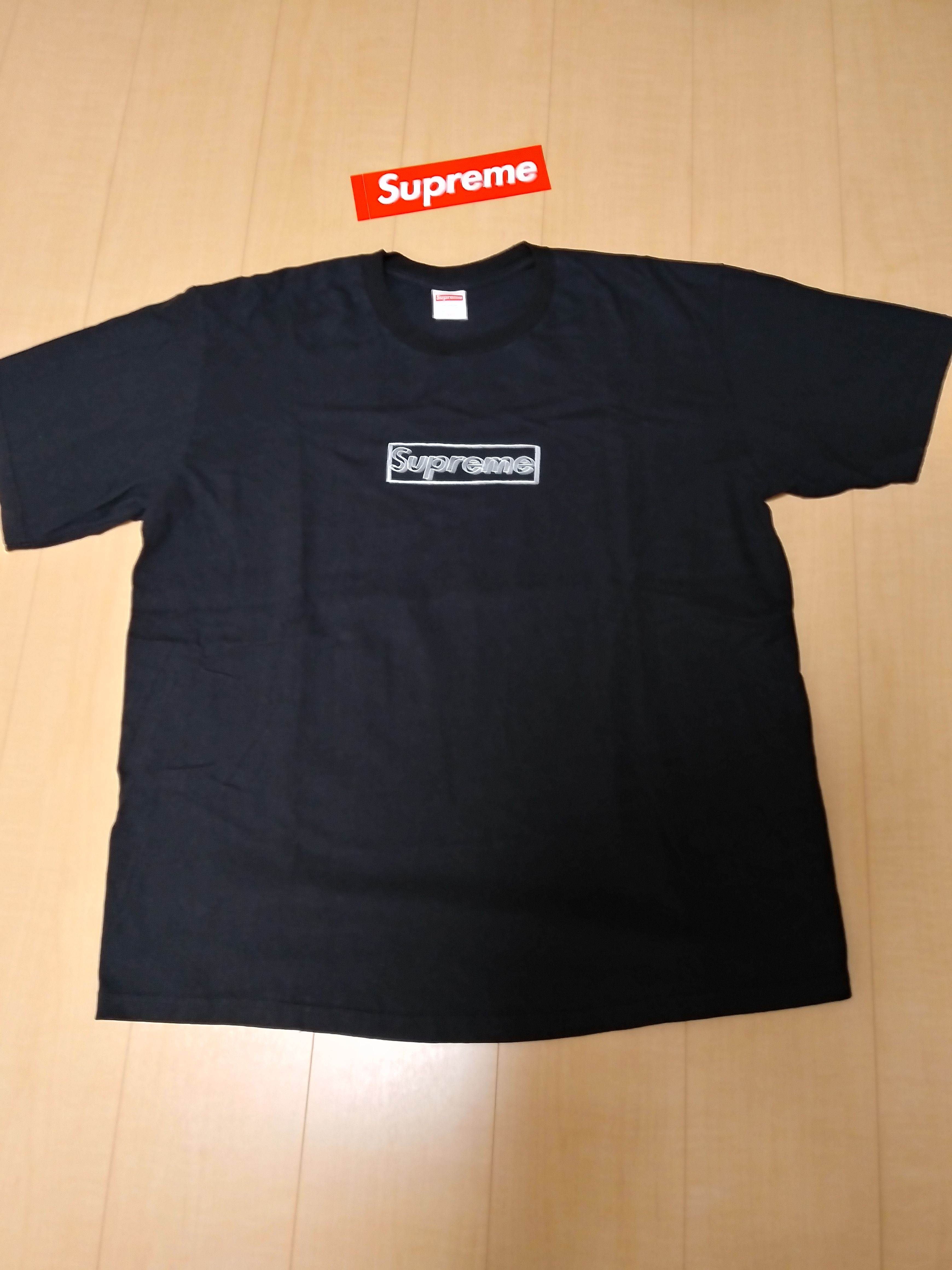 Supreme KAWS Chalk Logo Tee "Black"