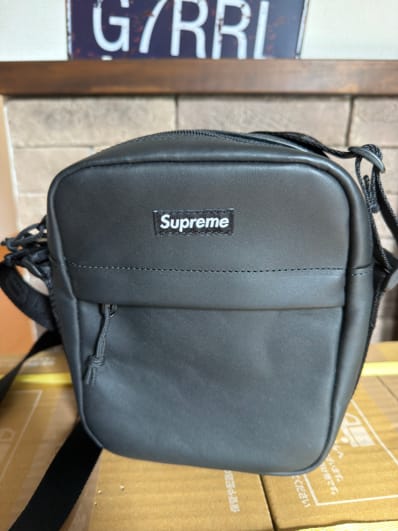 Supreme FW22 Small Waist Bag Supreme FW22 Small Waist Bag