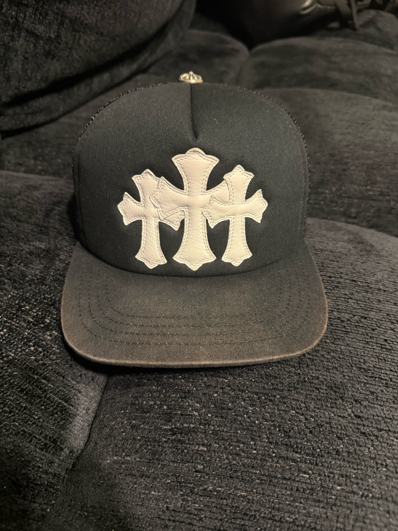 Chrome Hearts Cemetery Cross Mesh Cap "Black/White"